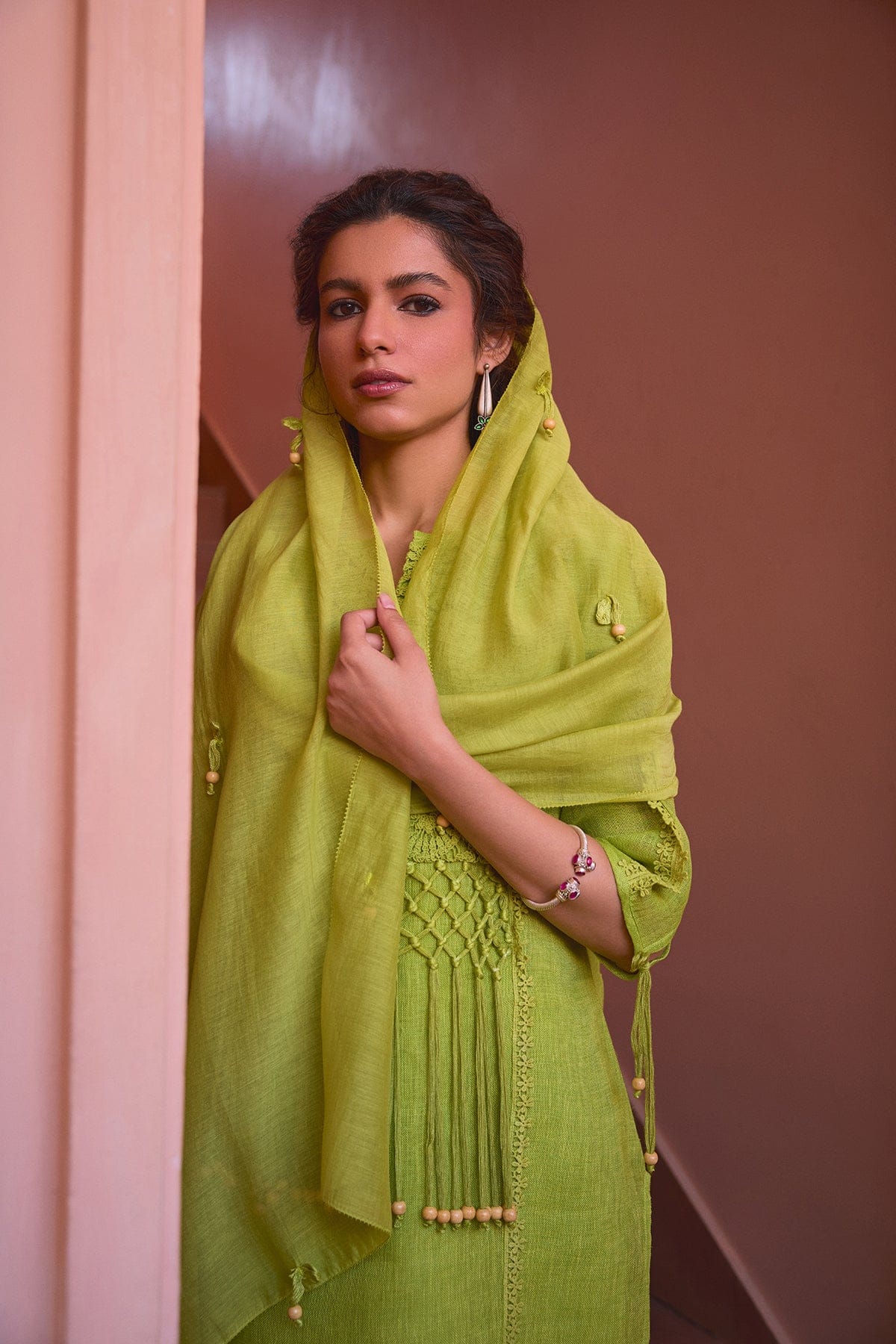 The Shiri Kurti - Yell With Us