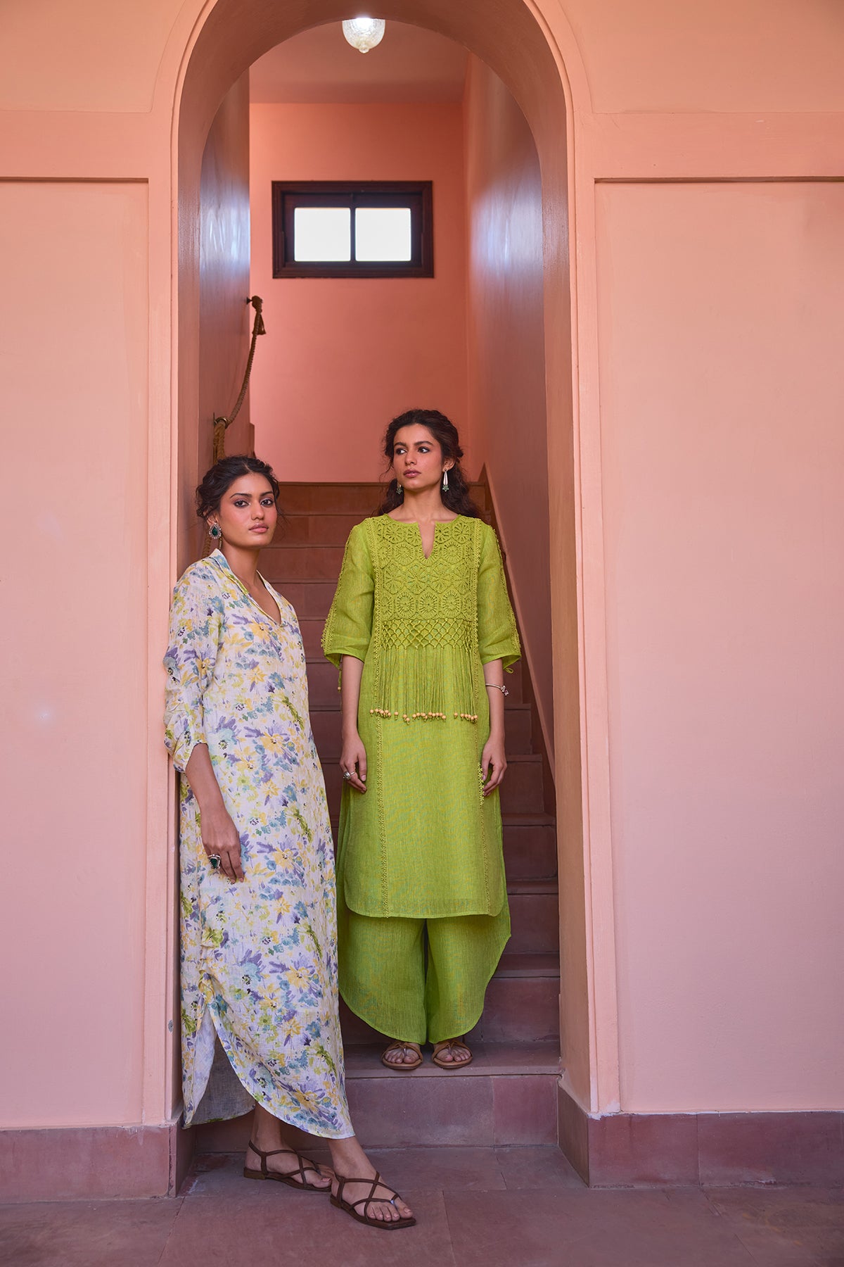 The Shiri Kurti - Yell With Us