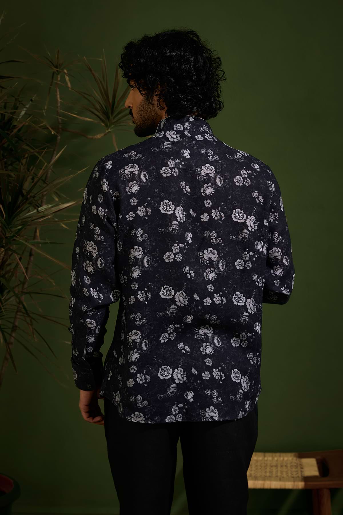 The Raeez Shirt - Yell With Us