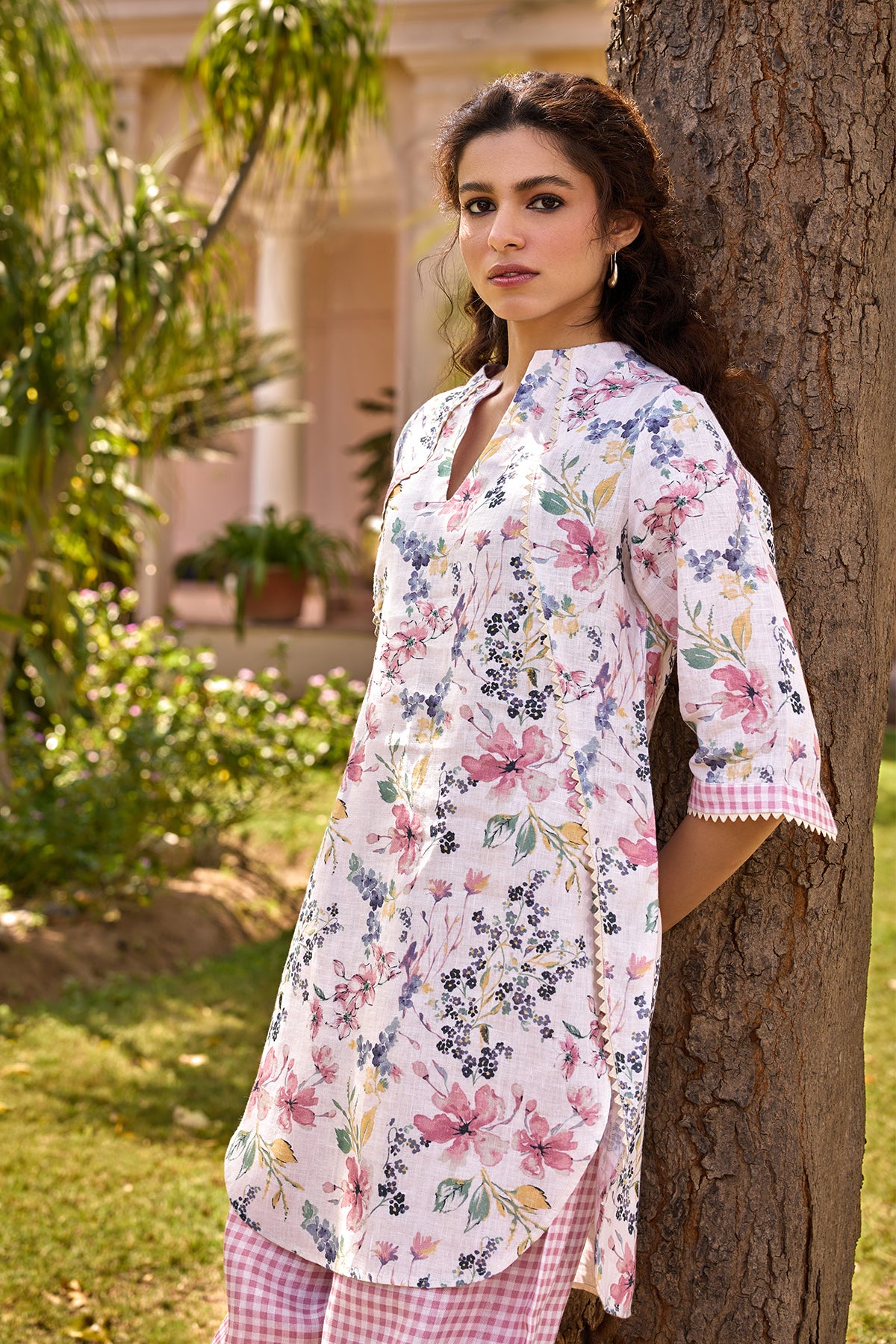 The Vida Kurti - Yell With Us