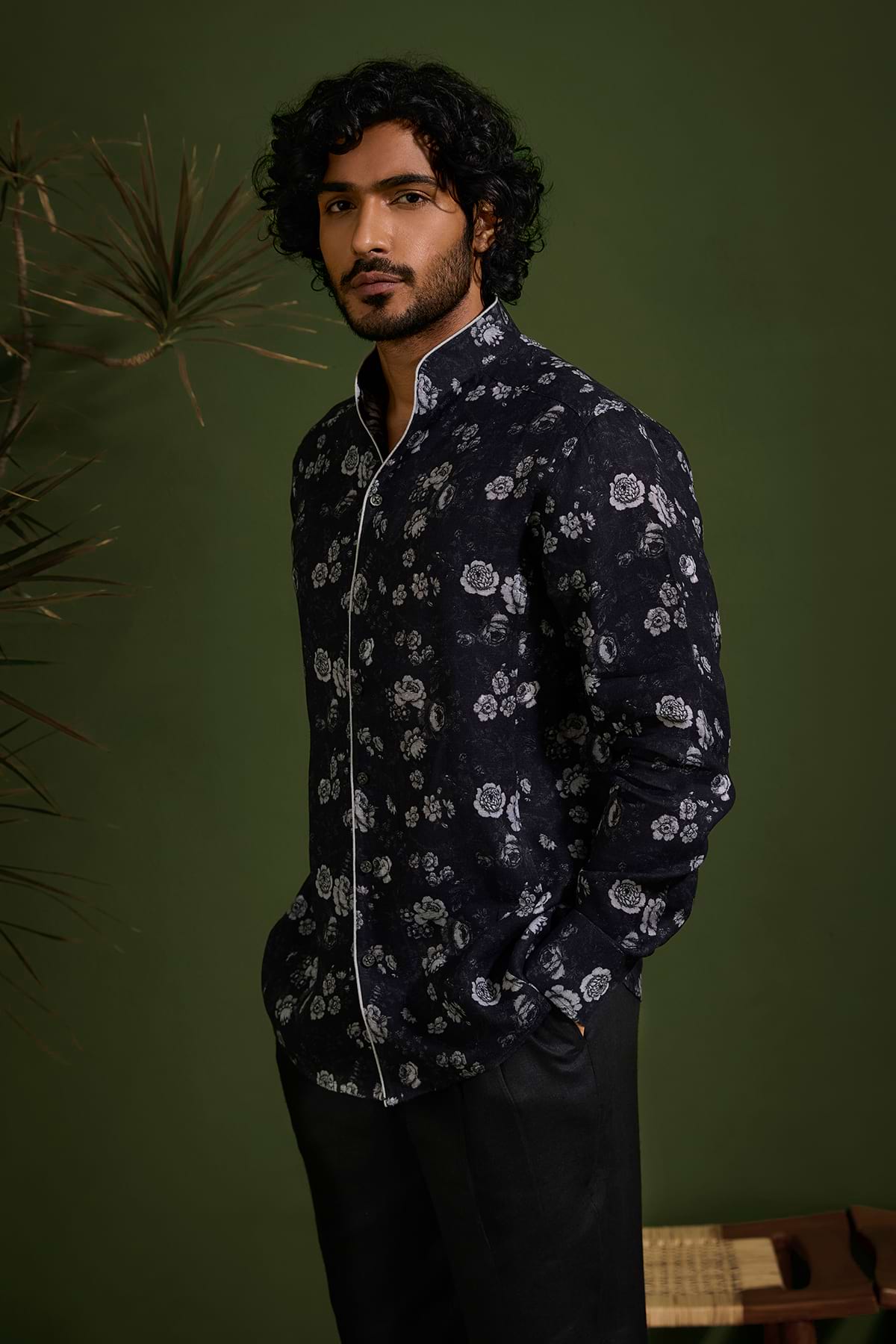 The Raeez Shirt - Yell With Us