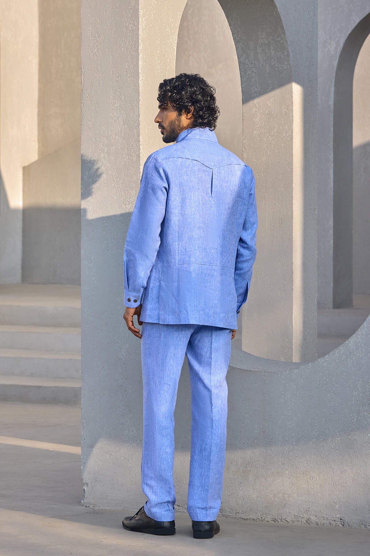 The Gallant Safari - Light Blue