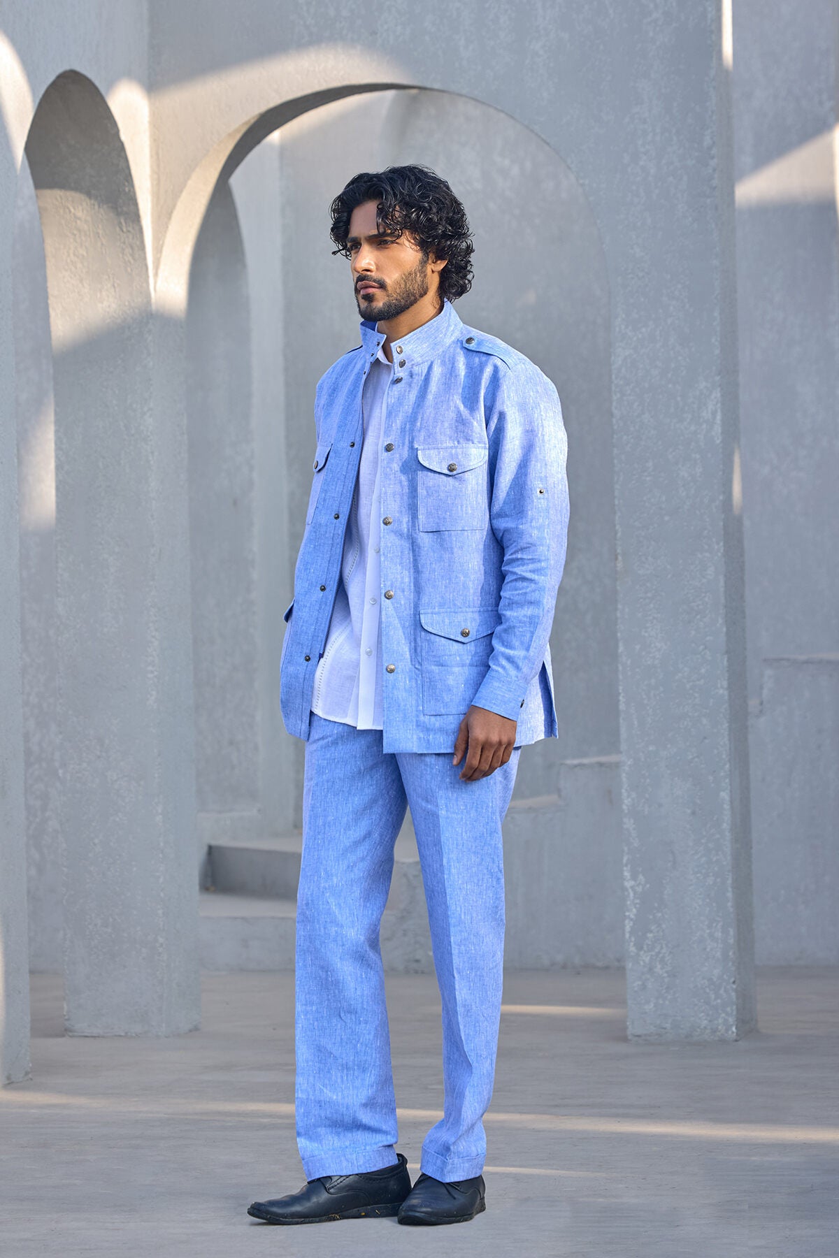 The Gallant Safari - Light Blue