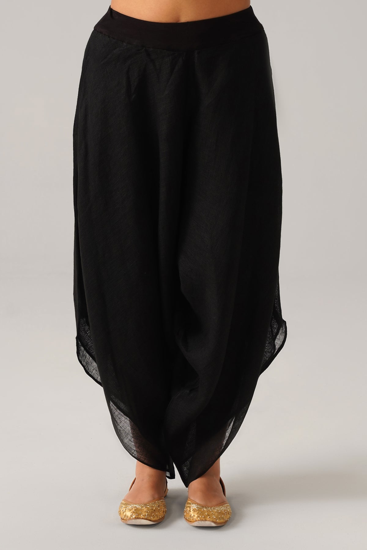 The Shabnam Black Gauze Linen Cape