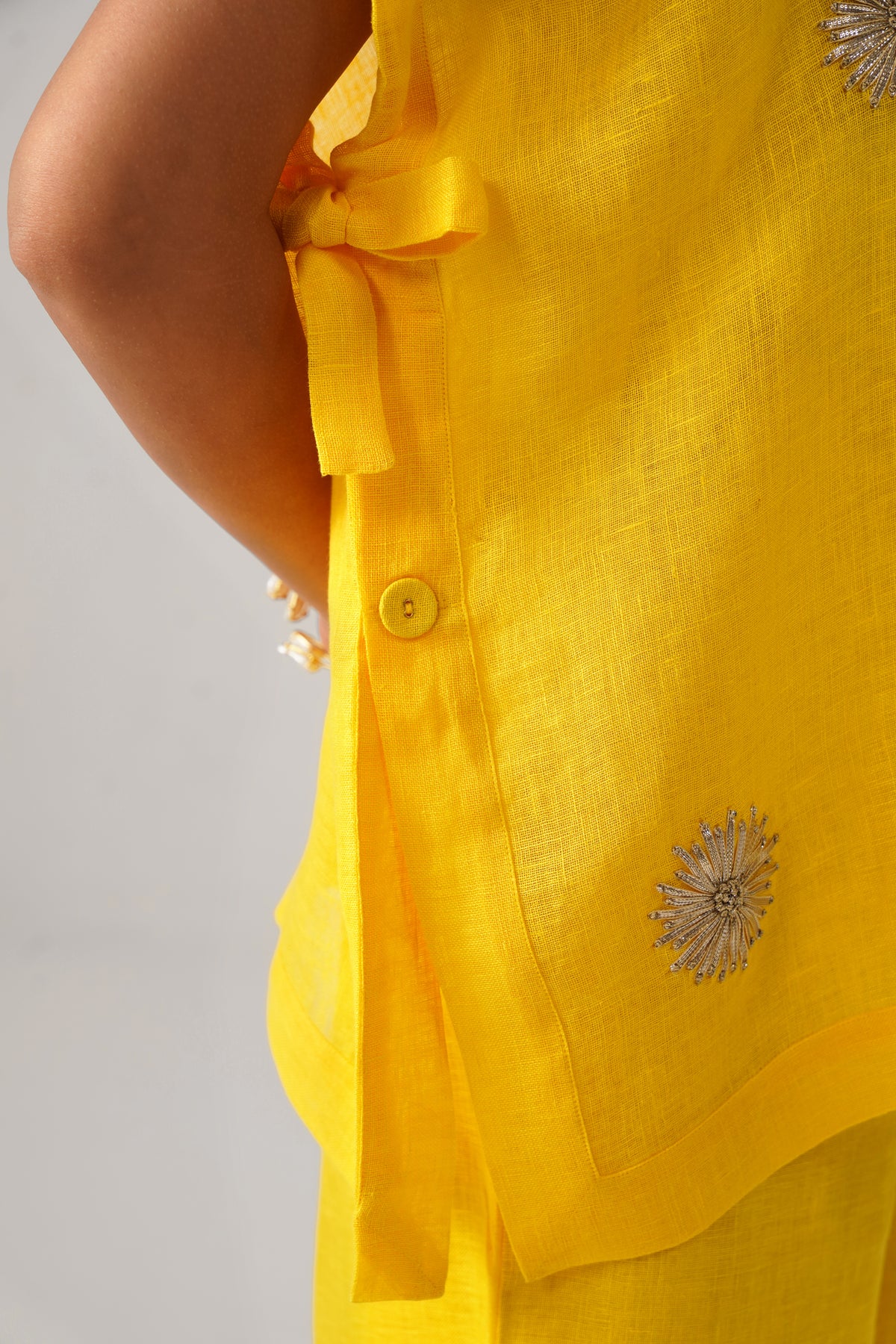 The Aftaab Yellow Gauze Linen Cape
