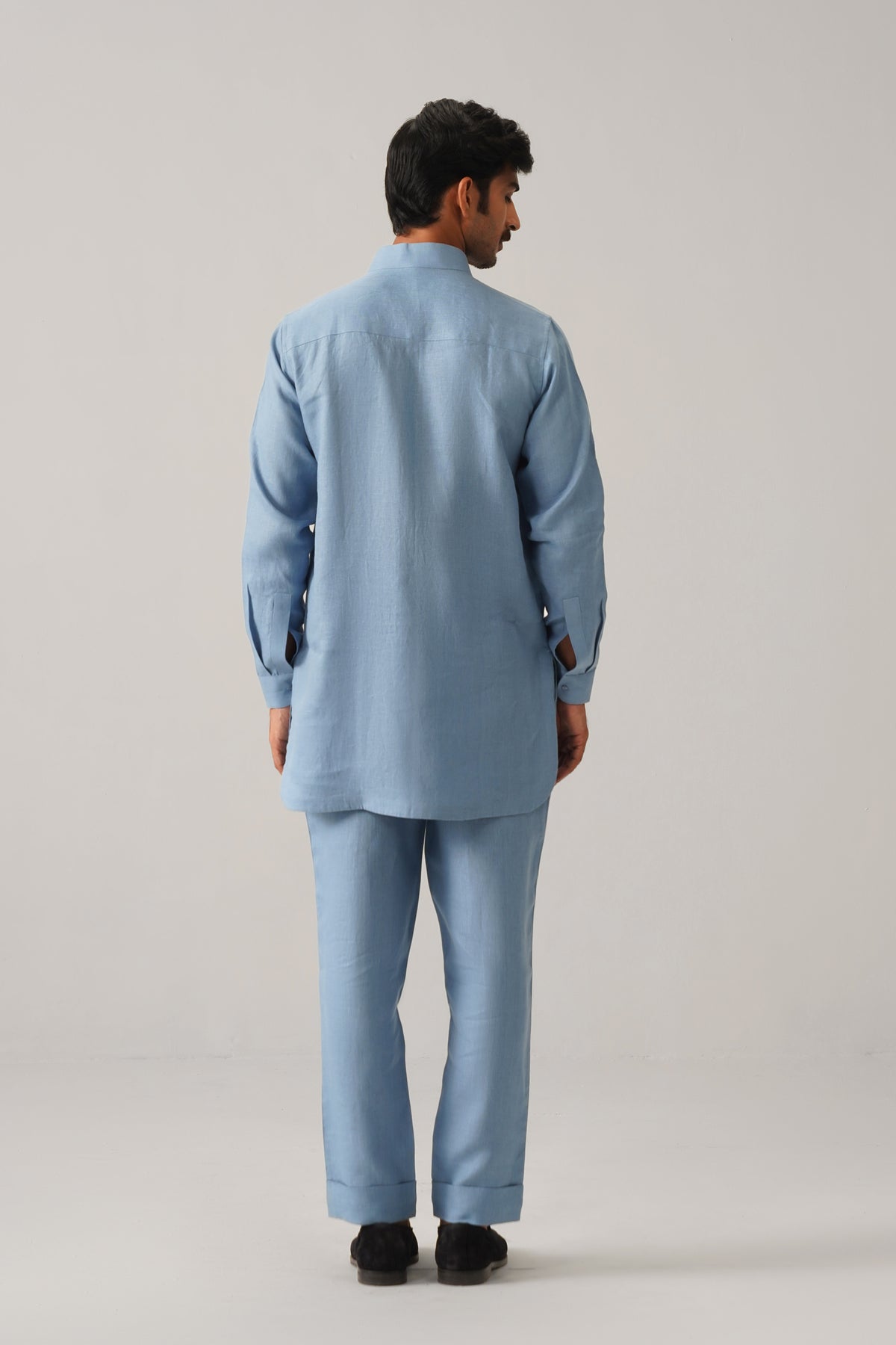 The Ehsaas Powder Blue Linen Kurta Set