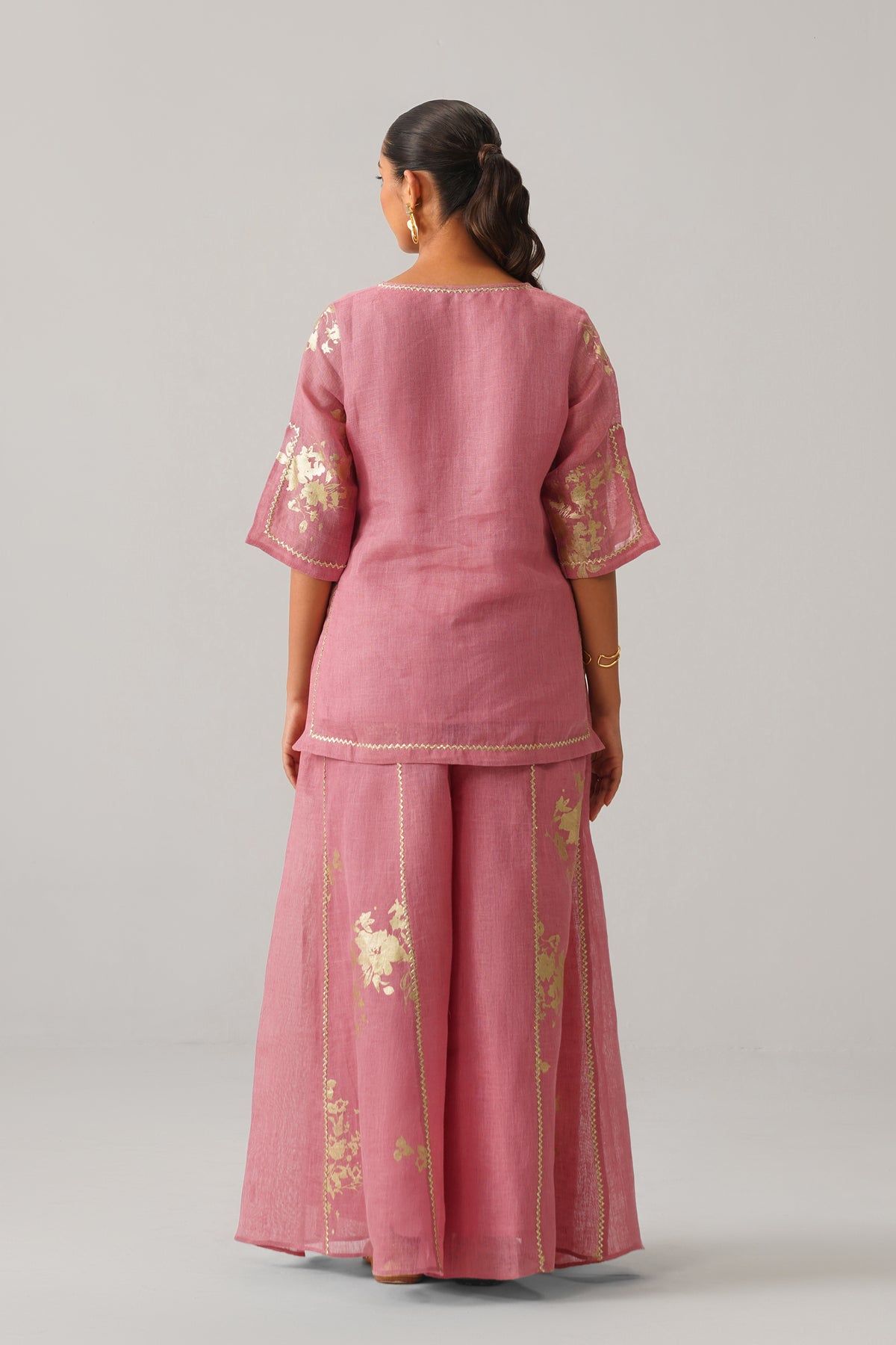 The Naazneen Rose Pink Gauze Linen Kurti