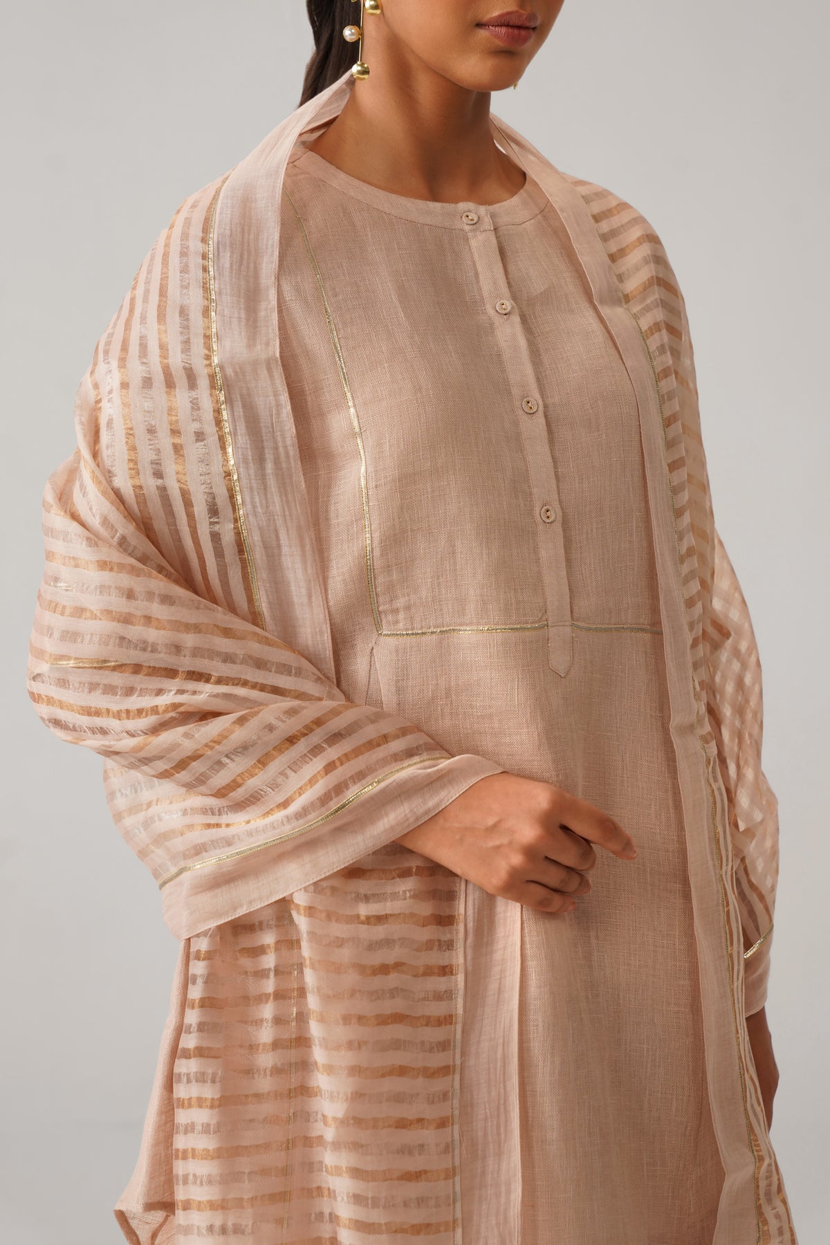 The Sitaara Champagne Gauze Linen Kurti