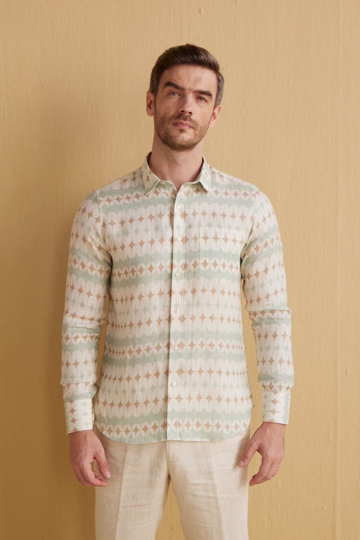 Extended Collar Linen Shirt - Capsule