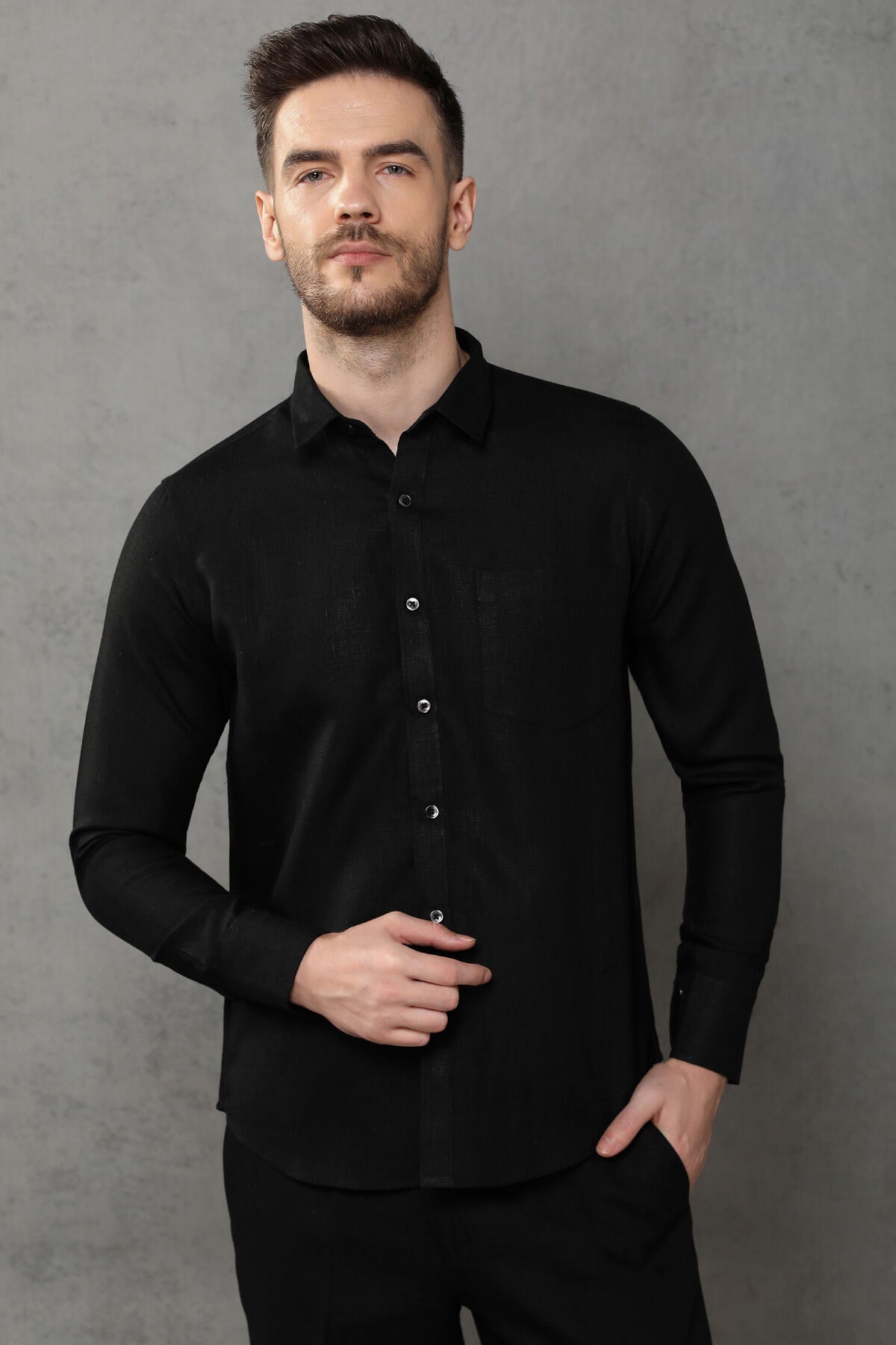 Extended Collar Linen Shirt Jet Black