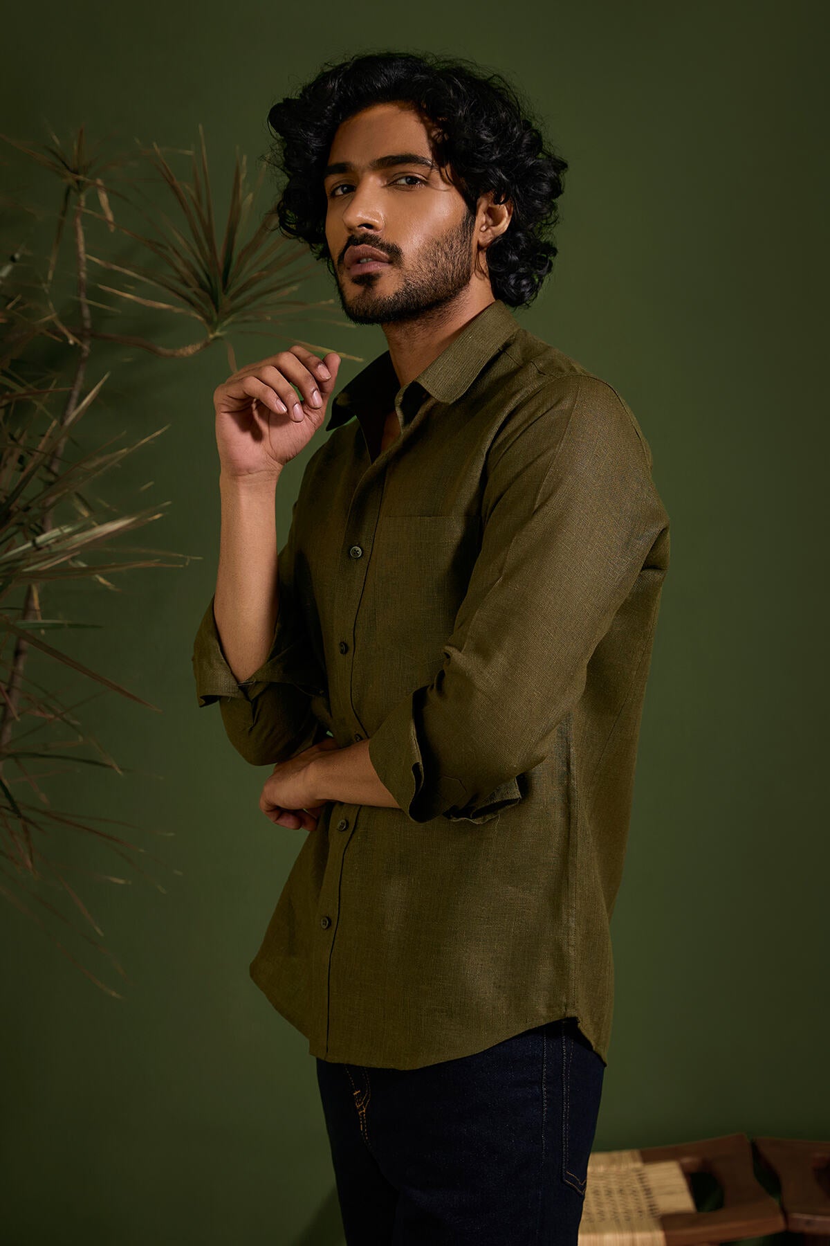 Extended Collar Linen Shirt - Yell With Us