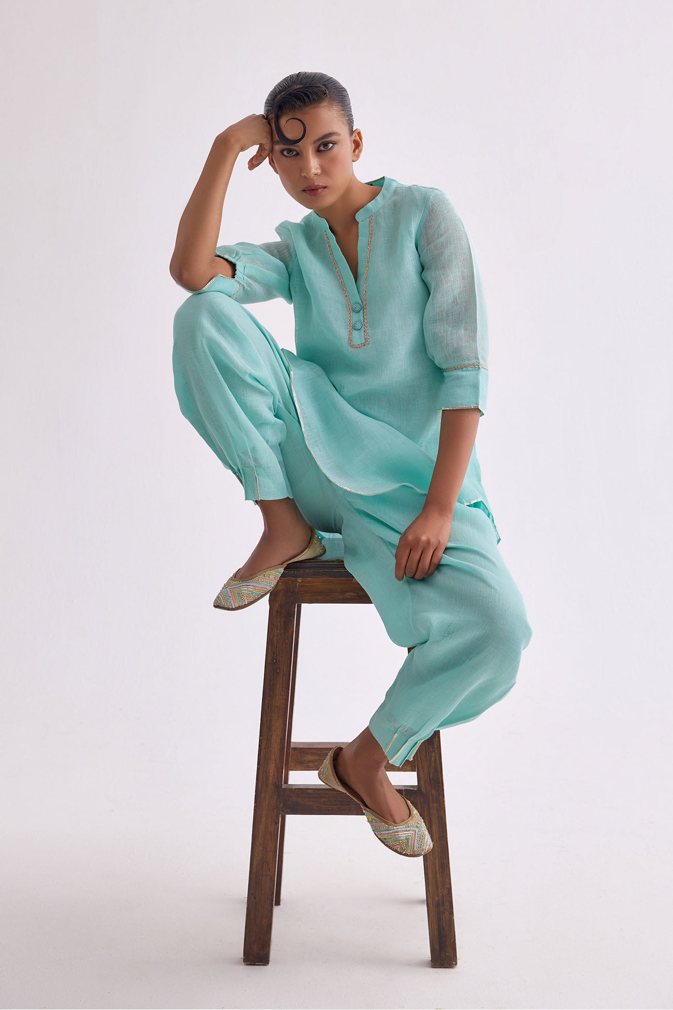 Patola Poise Linen Kurta Set - Aqua Blue