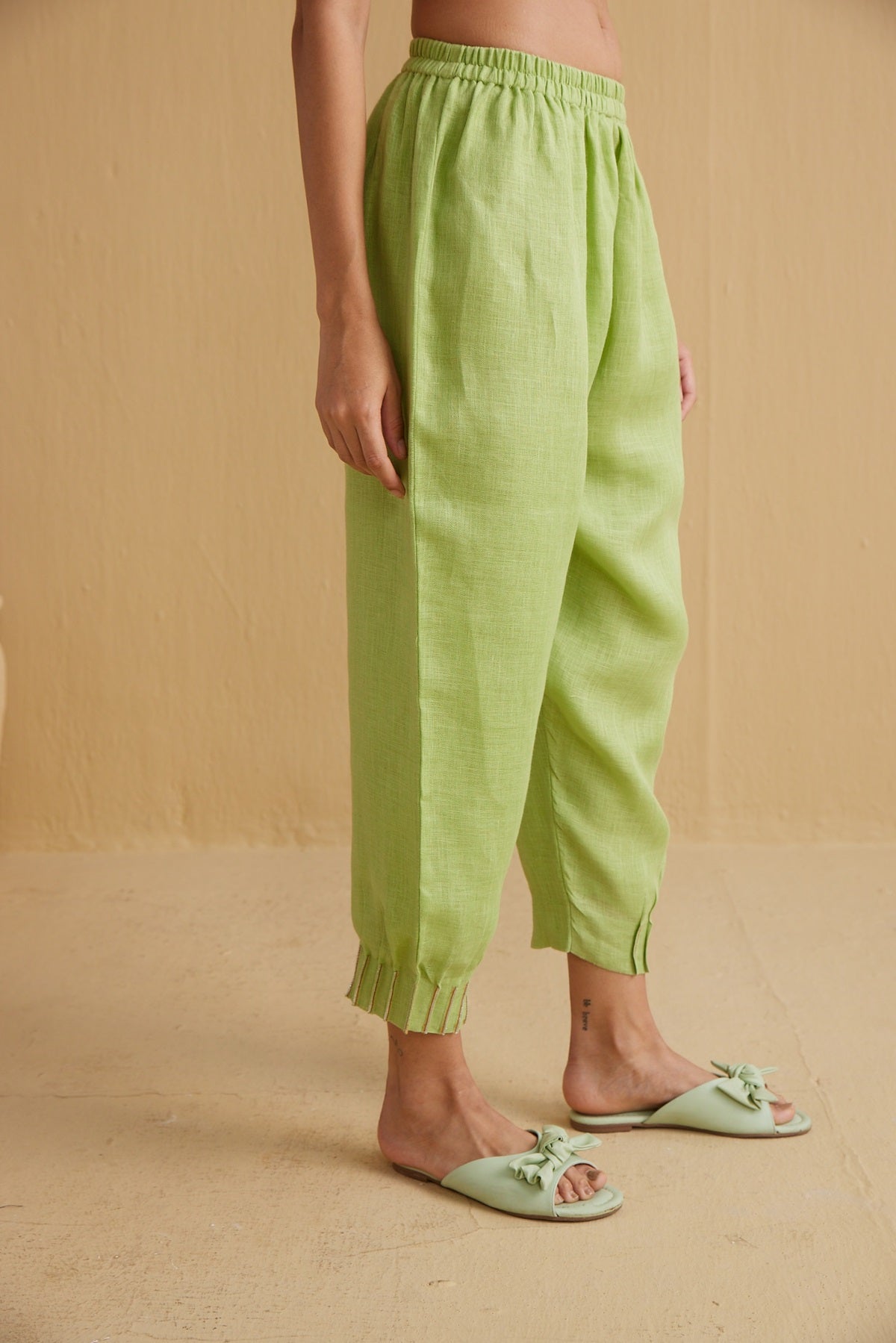 The Sally Salwar - Yell With Us