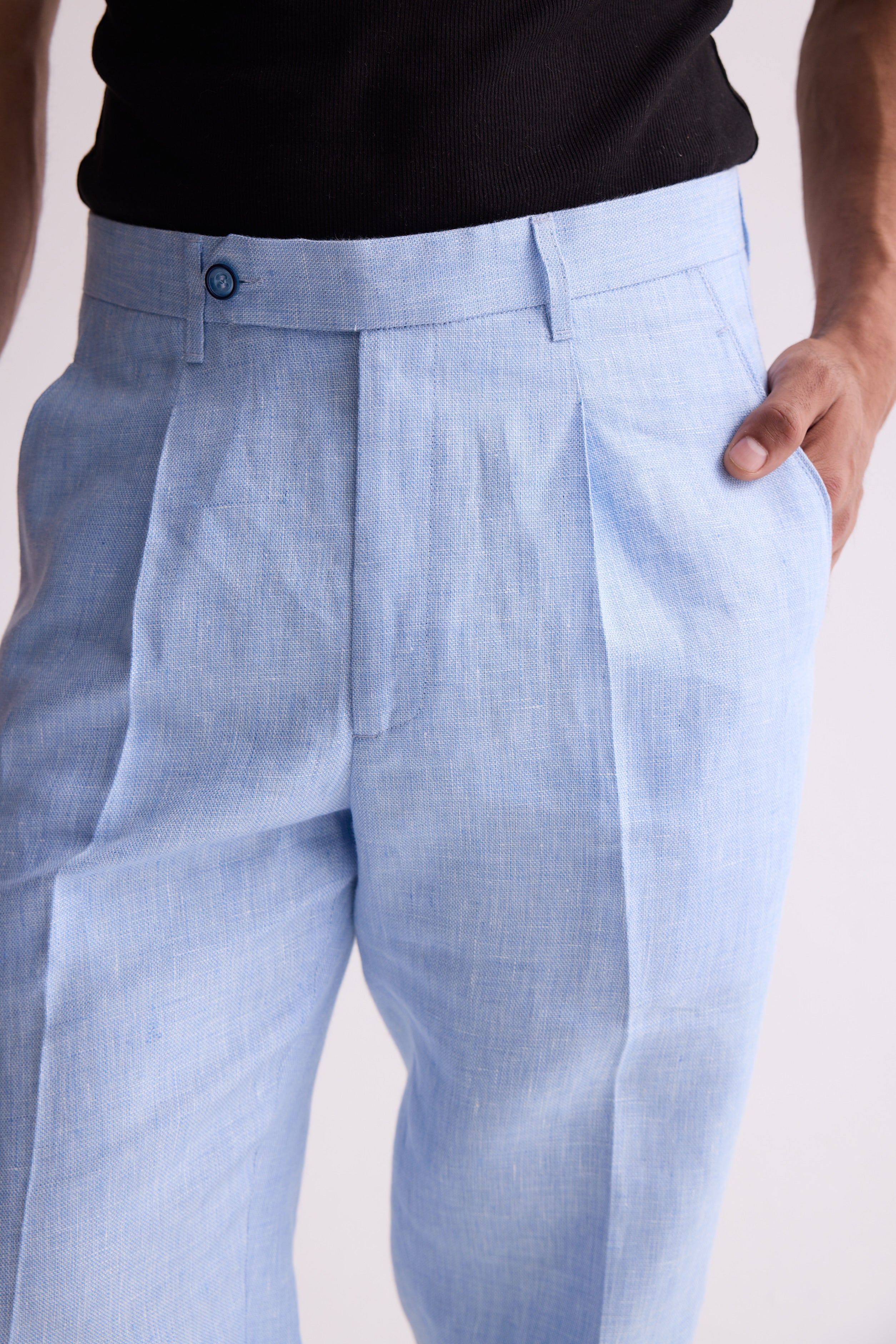 The Alvar Light Blue Linen Pajama