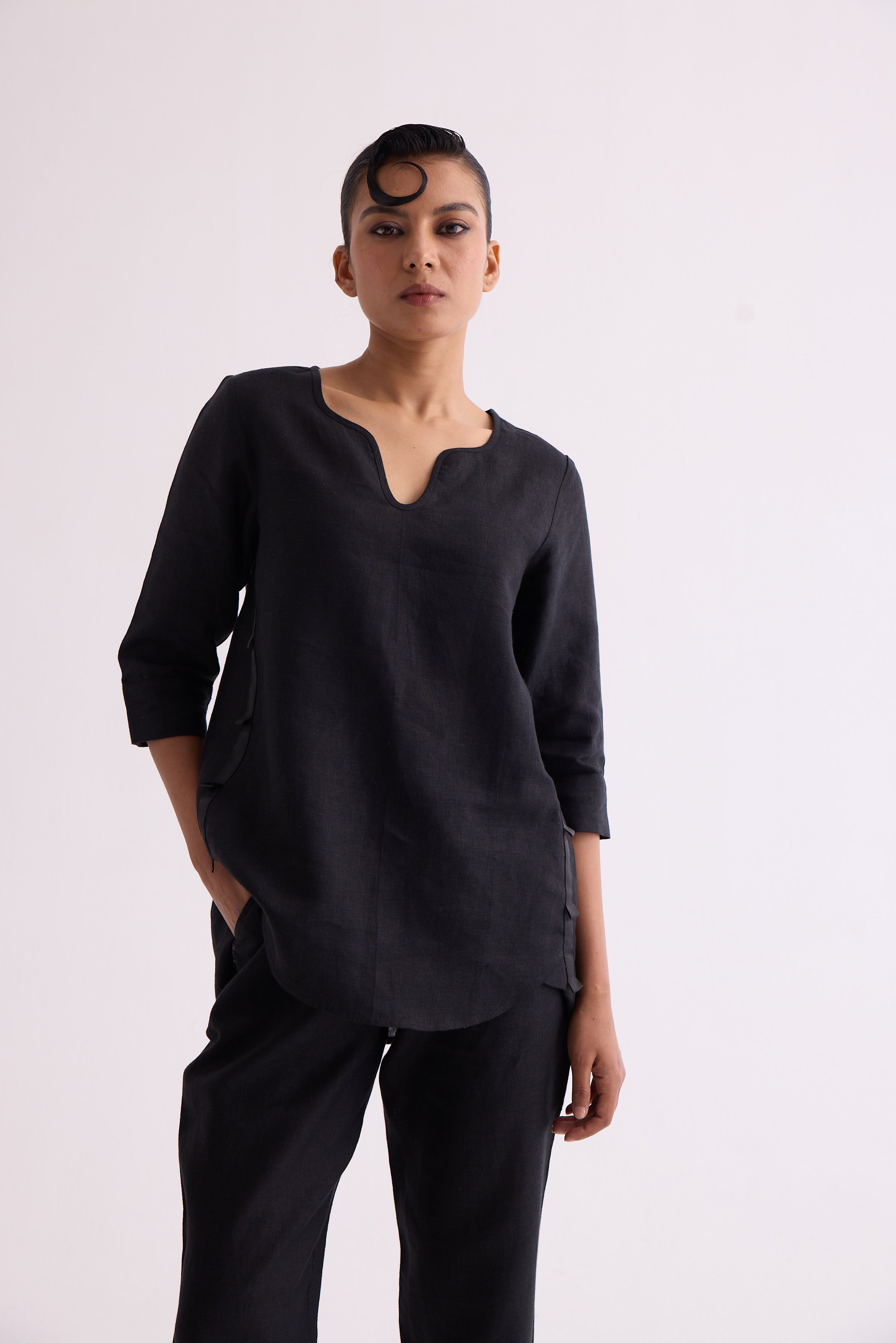The Taal Kurta Set - Black