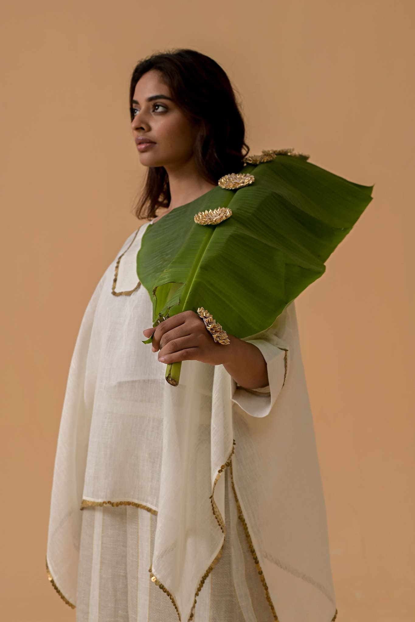 Drama Queen Cape (Only Cape) - Off White