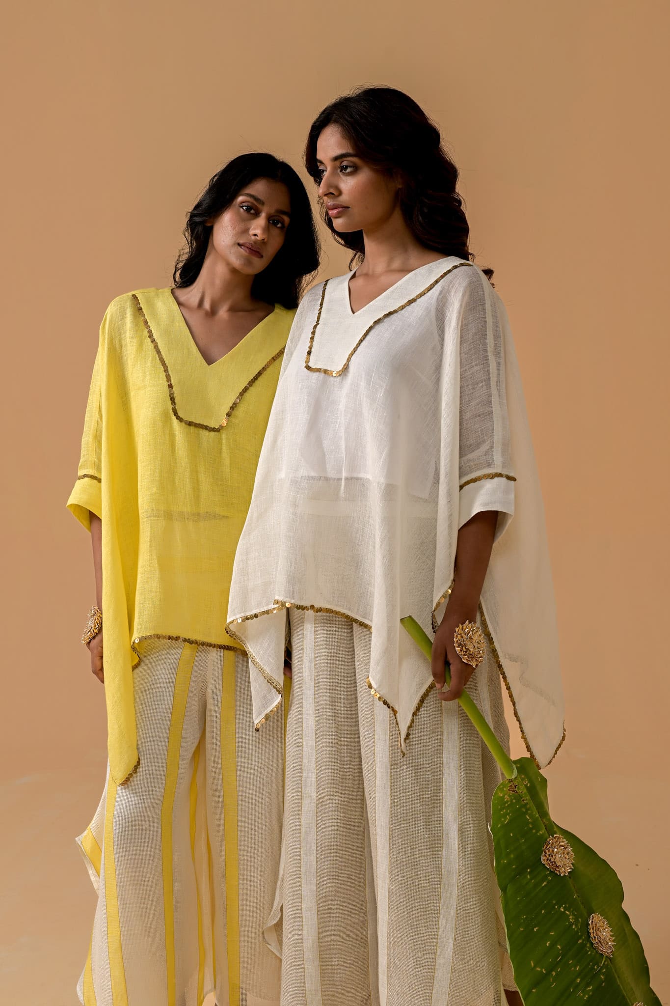 Drama Queen Cape (Only Cape) - Off White