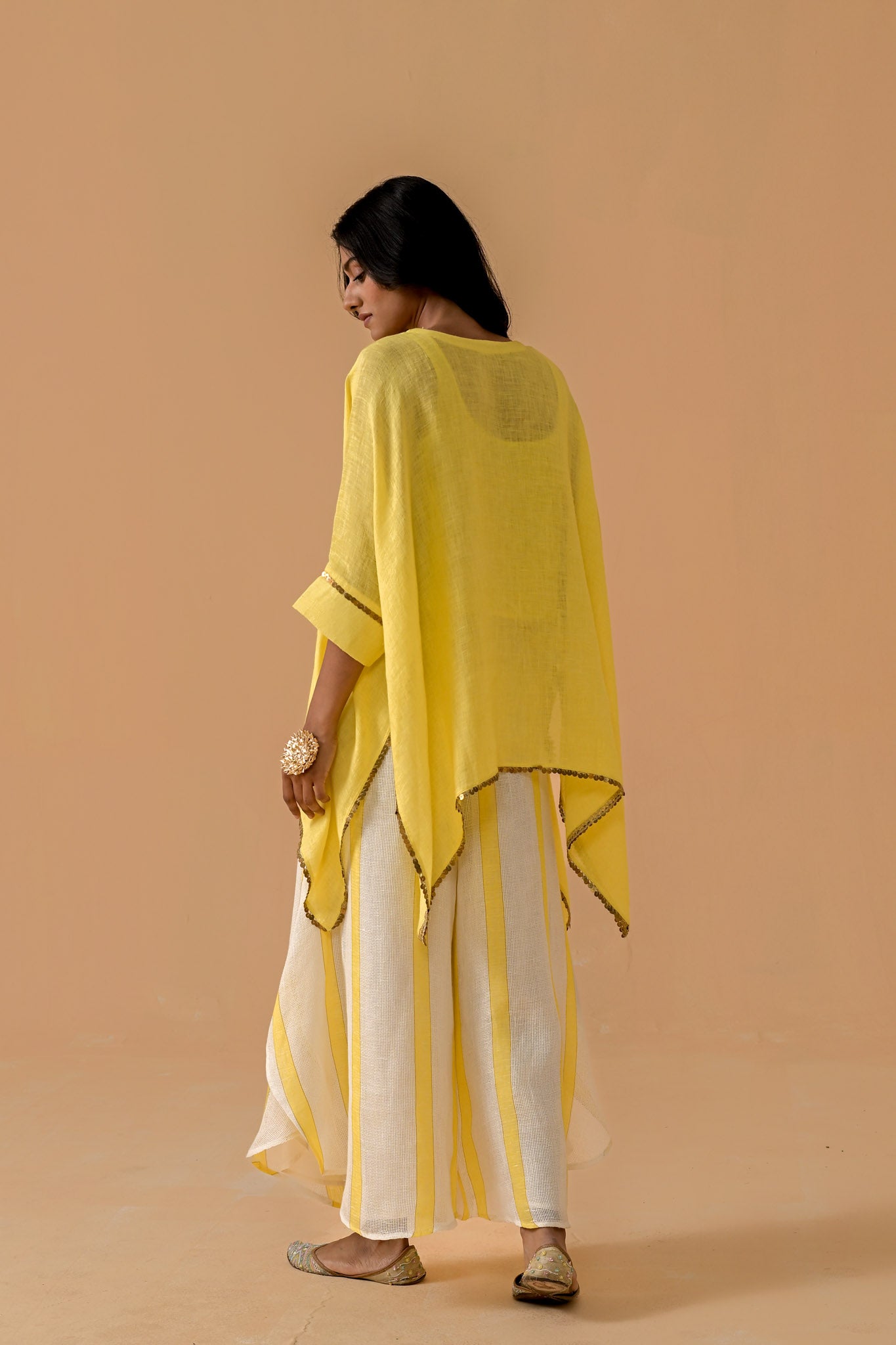 Drama Queen Cape (Only Cape)- Light Yellow