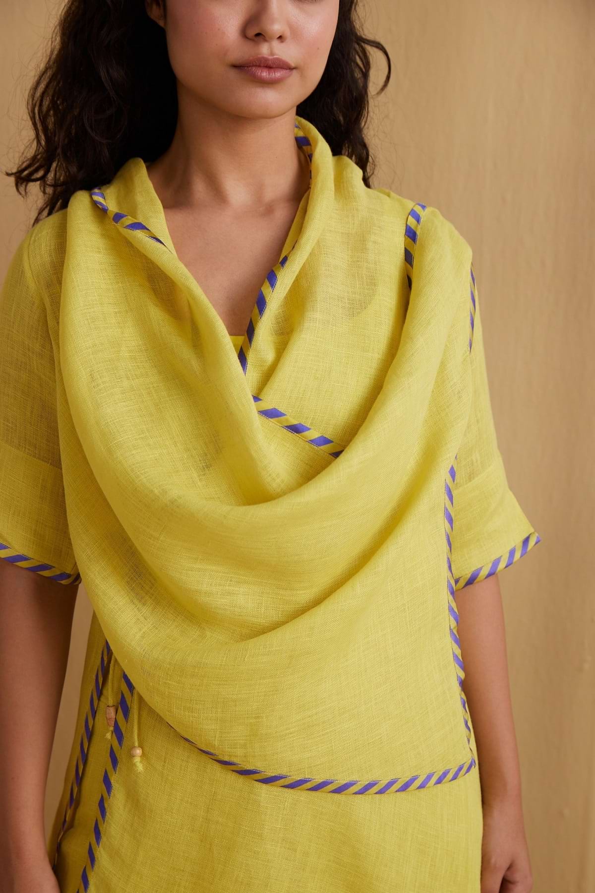 The Saachi Cape (Only Cape) - Yell With Us