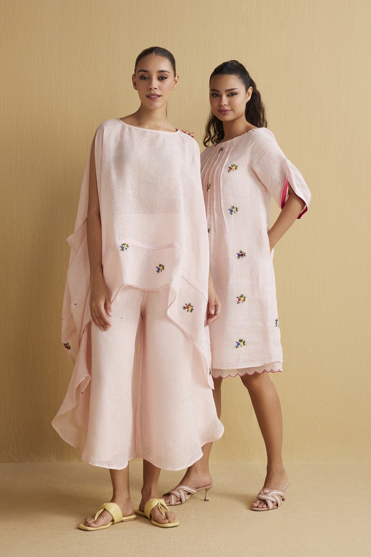 THE PANKHURI CAPE (ONLY CAPE) - Yell With Us