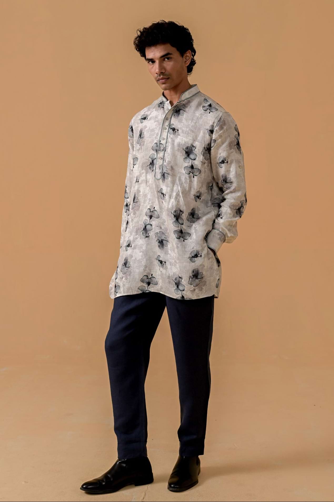Heera Hero Ash & Bloom Linen Kurta