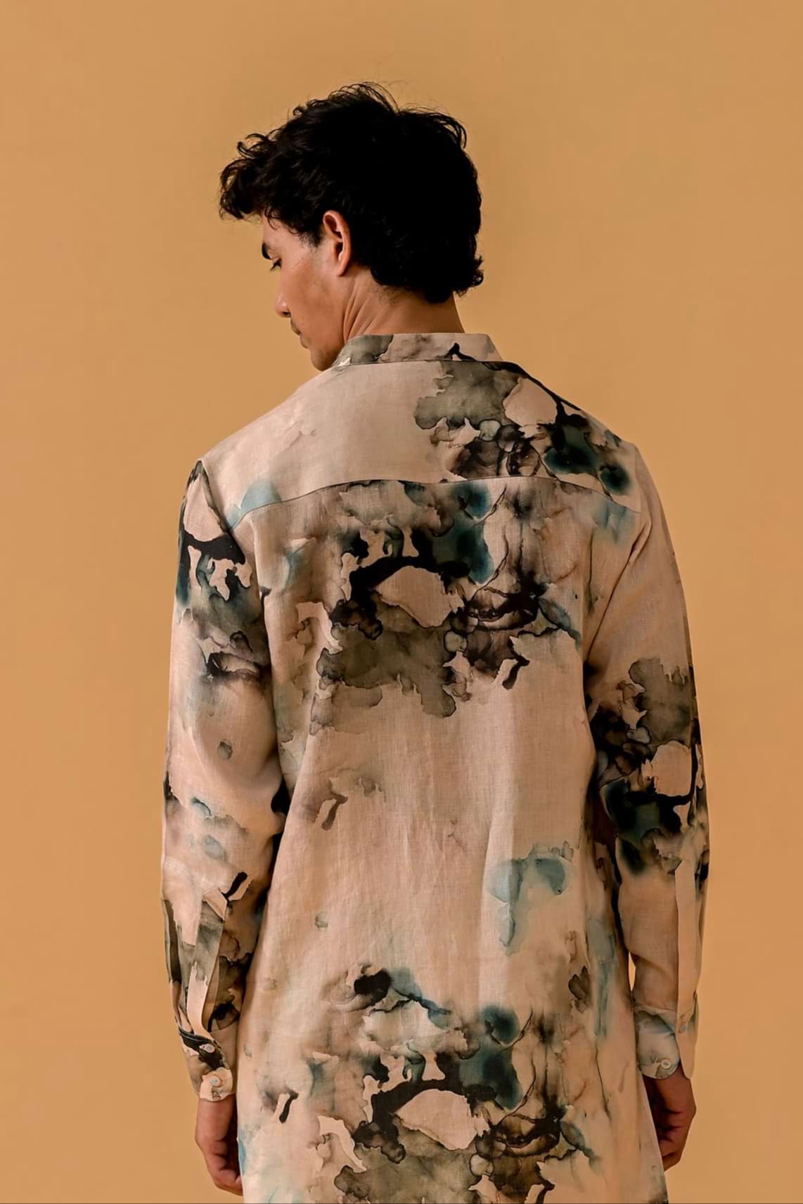 Mehfil Mood Marble Print Linen Kurta