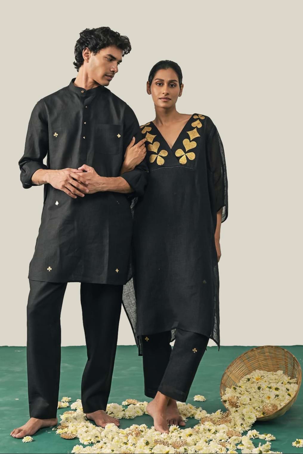 Lord of the Deck Black Linen Kurta