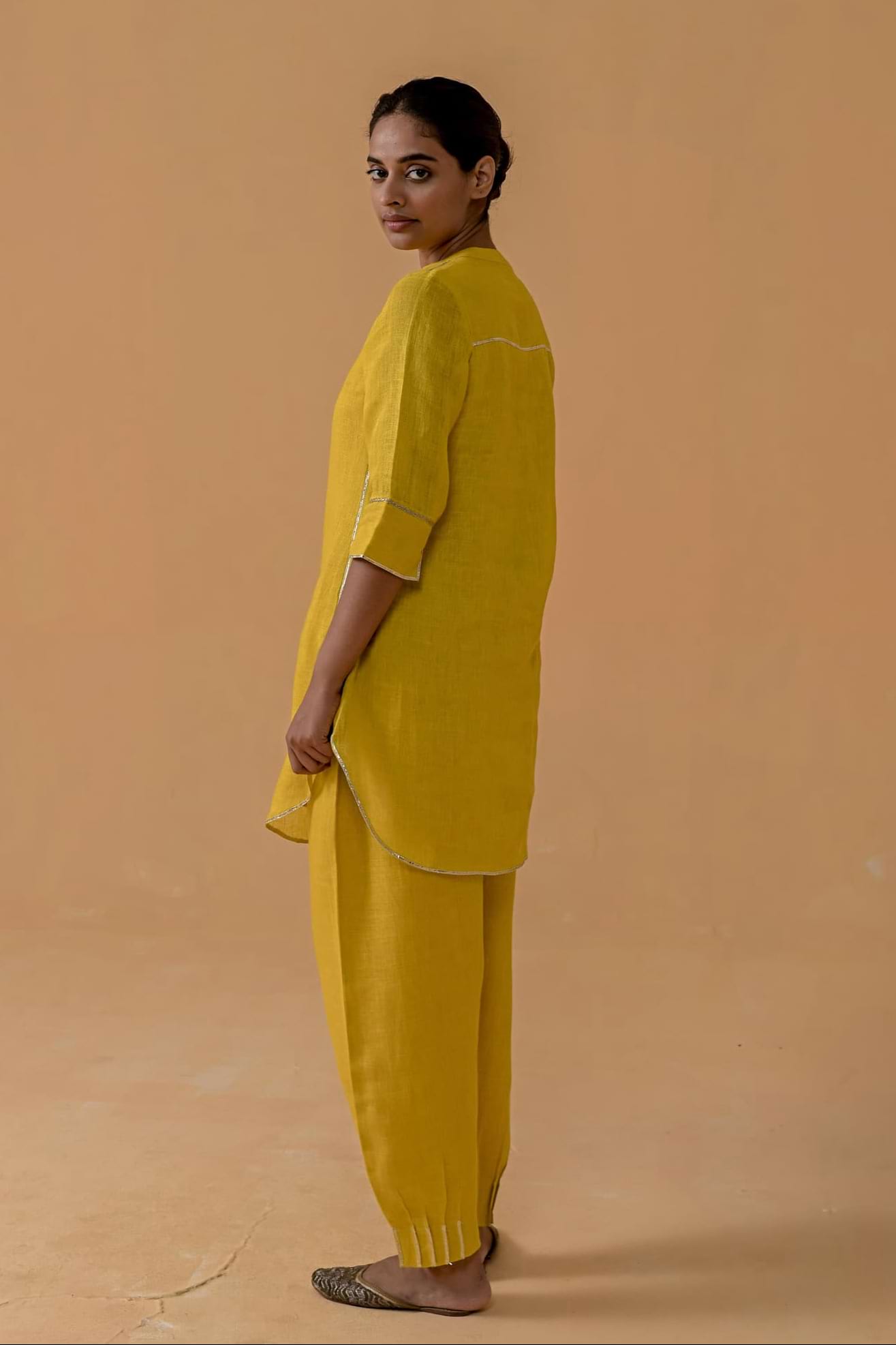 The Patola Linen Tunic Set - Mustard