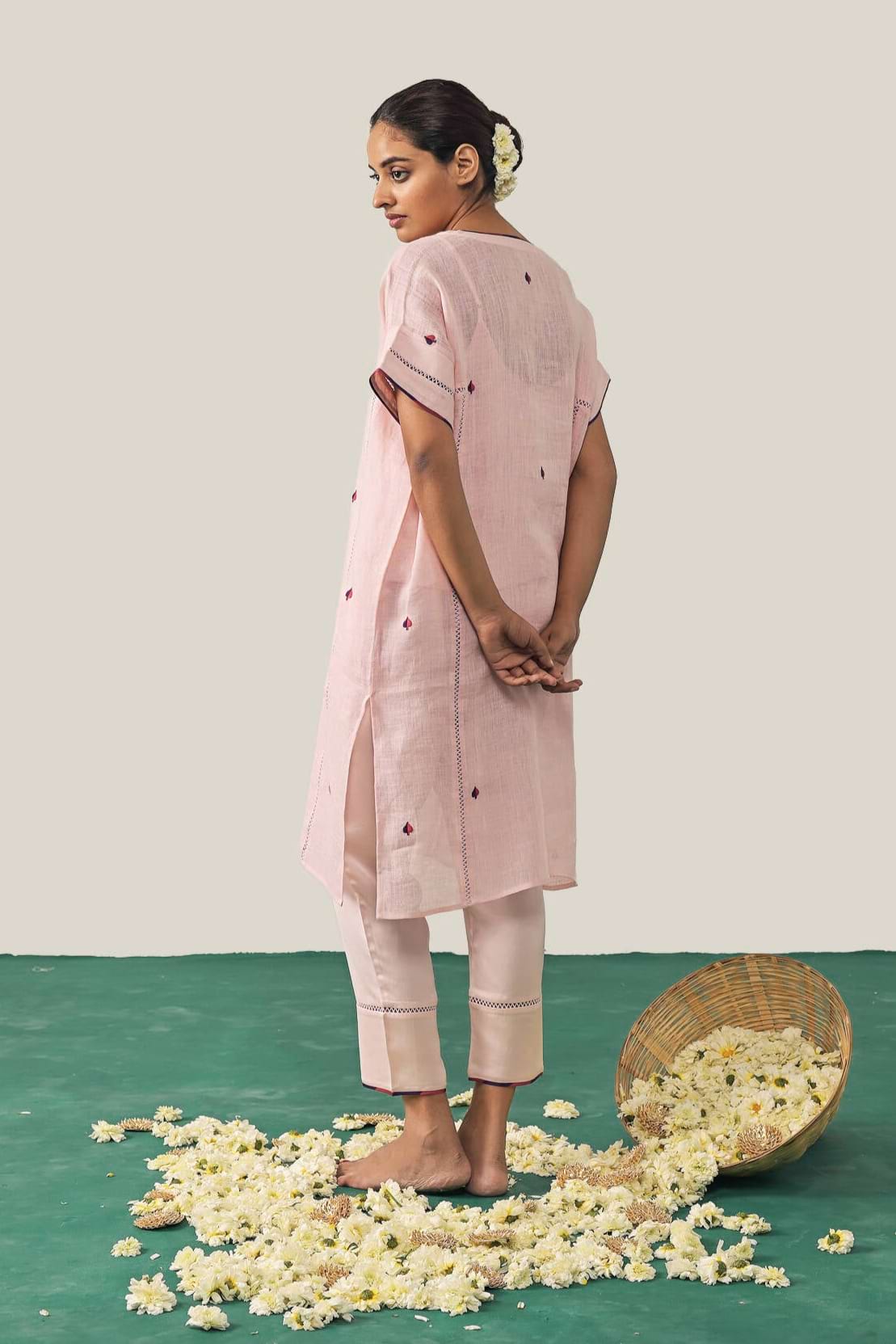 The Ace of Spades Kurta Set - Baby Pink
