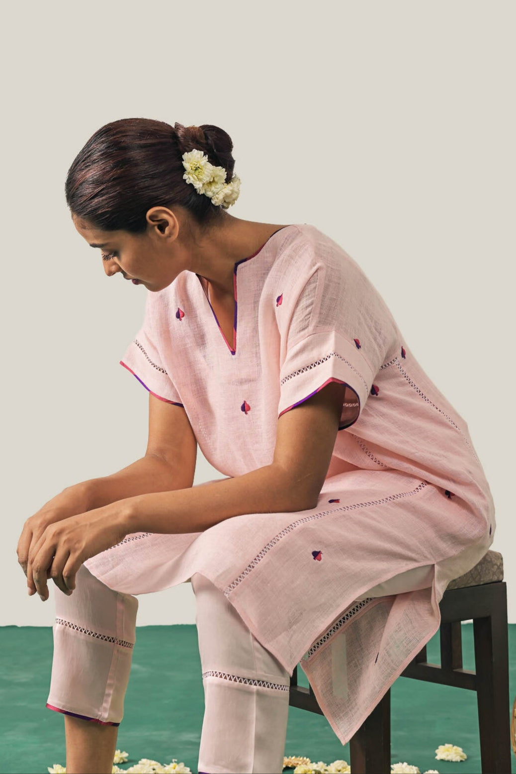 The Ace of Spades Kurta Set - Baby Pink