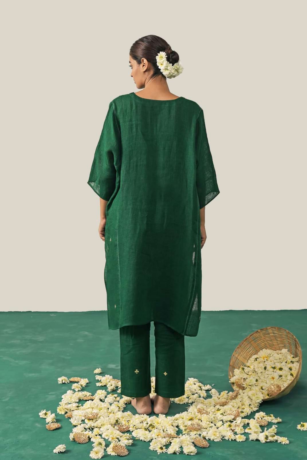 The Flush Femme Linen Kurta Set - Bottle Green