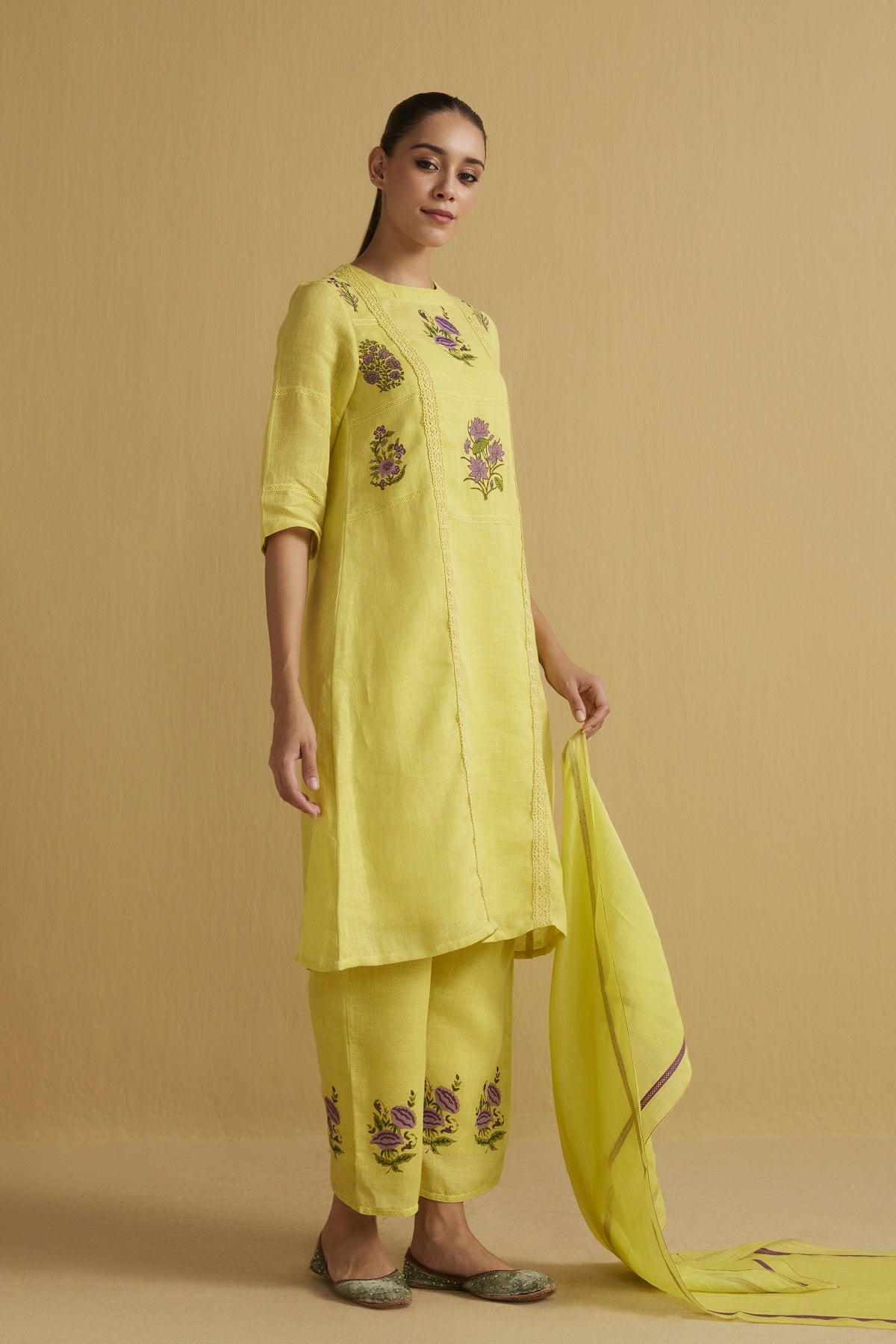 The Mariposa Kurta Set (Upper & Bottom) - Yell With Us