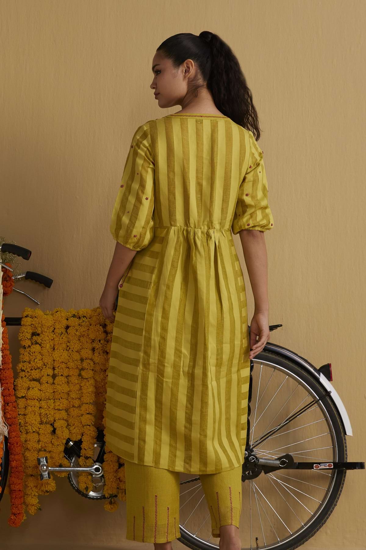 The Merve Kurta Set (Upper & Bottom) - Yell With Us