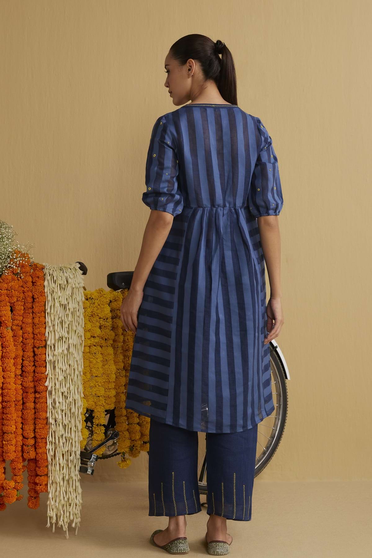 The Merve Kurta Set (Upper & Bottom) - Yell With Us