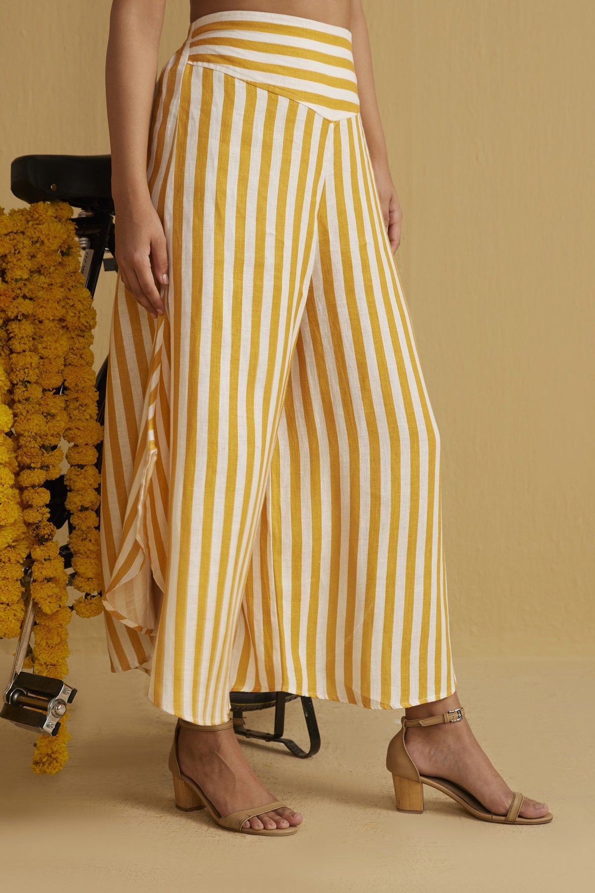 The Melisande Palazzo - Yell With Us