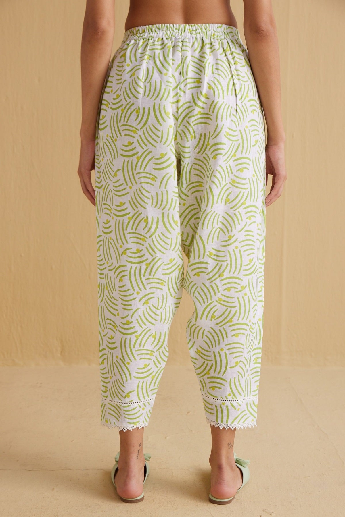 The Liana Salwar - Yell With Us