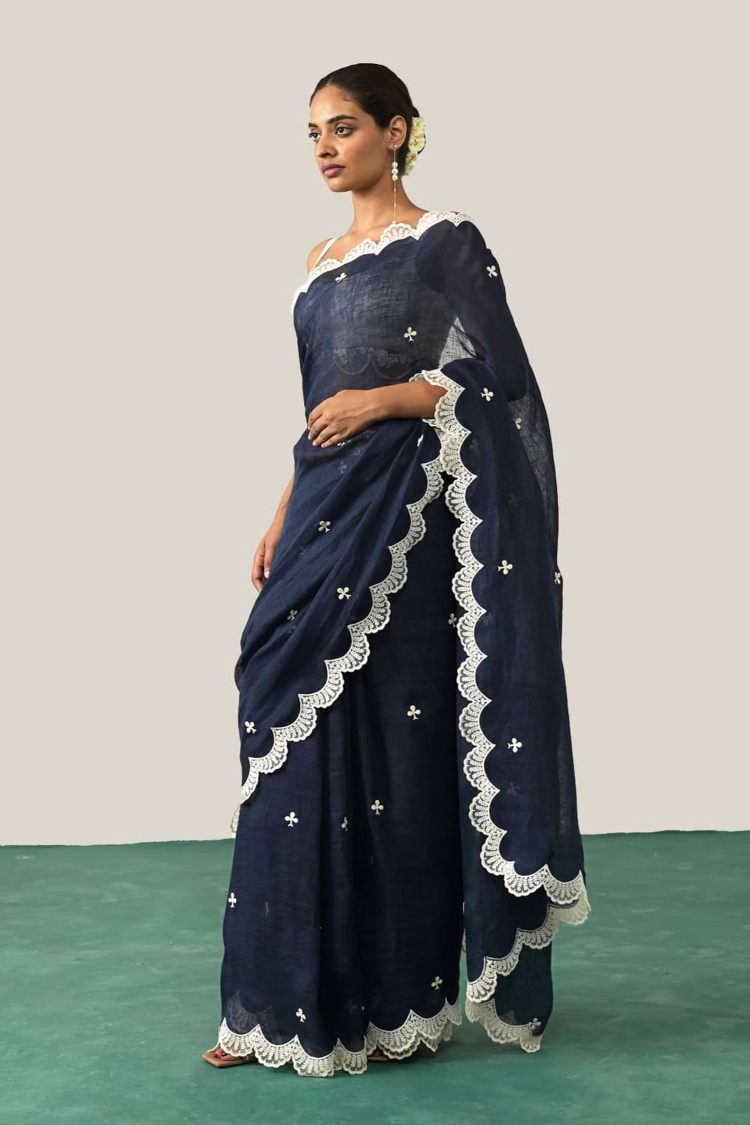 The Queen of Clubs Navy Blue Linen Saree