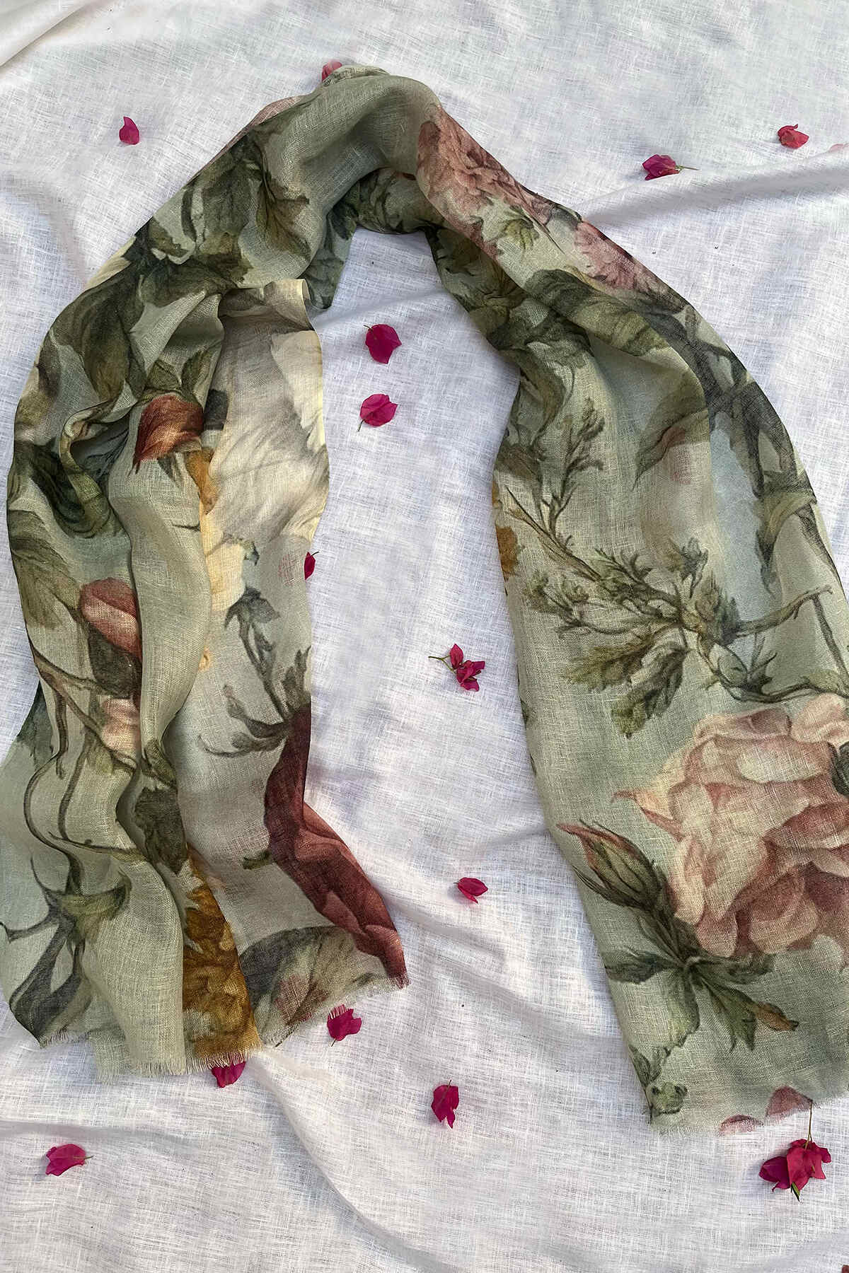 Jhoomti Fiza Floral Scarf