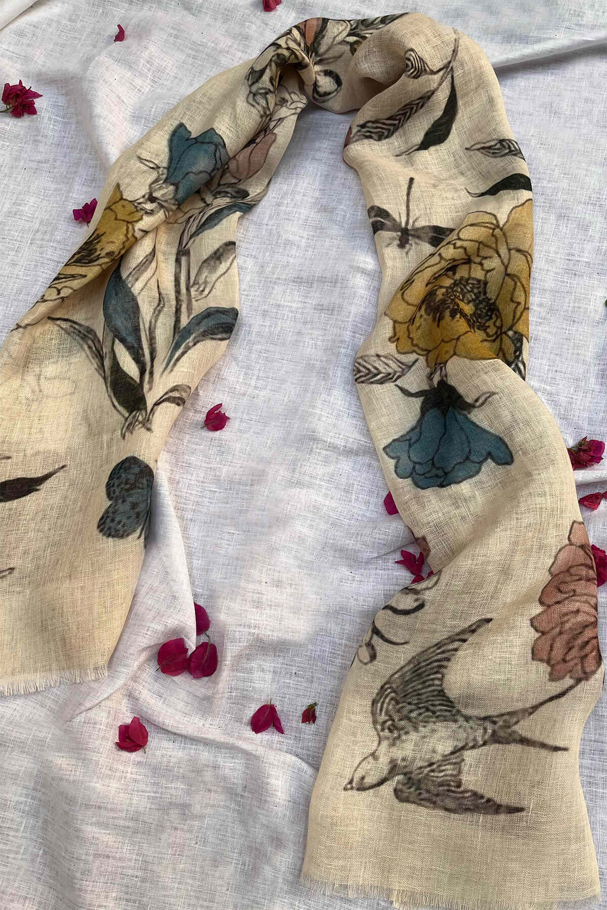 Hawa Ke Sang Blue Bird Scarf