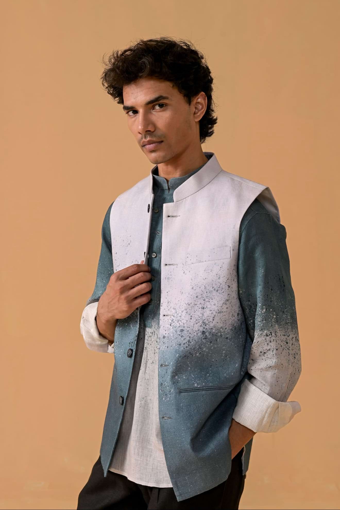 Total Tashan Blue Ombre Linen Waistcoat