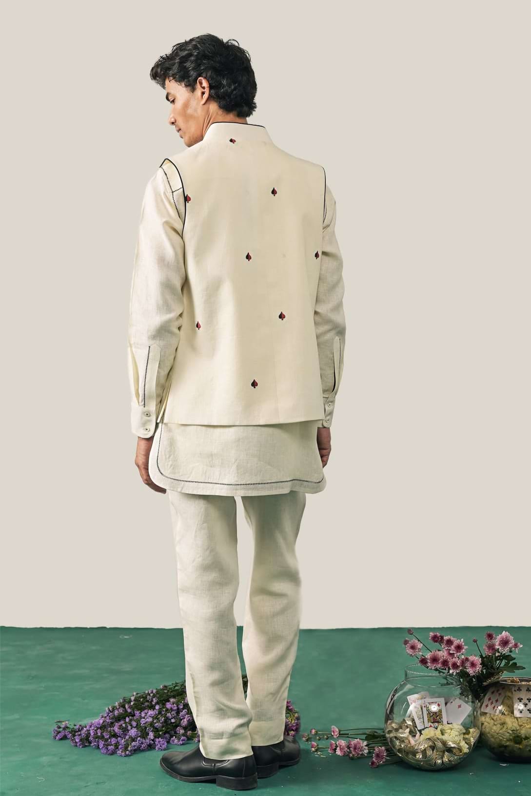 The Royal Rummy Ivory Linen Waistcoat