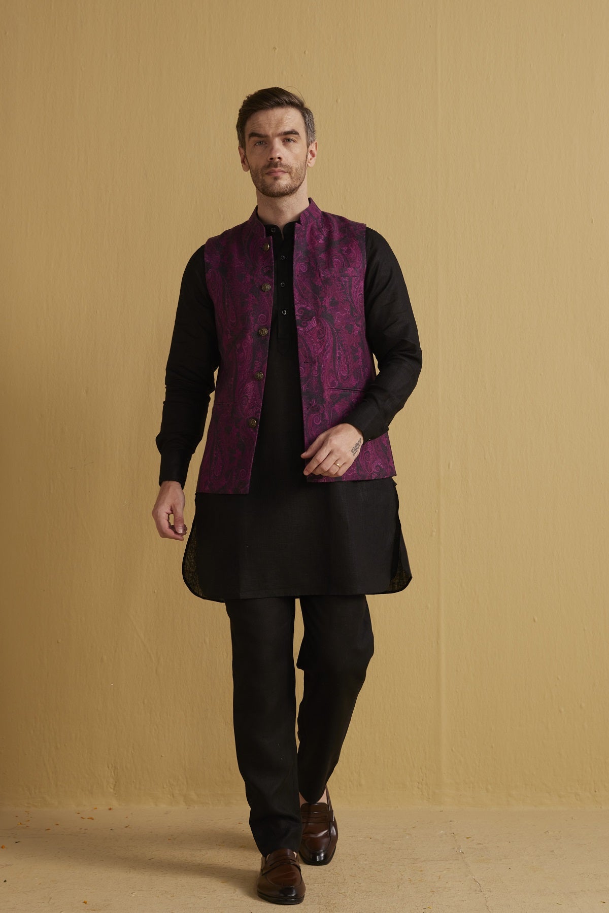 The Shahan Coat - Yell With Us