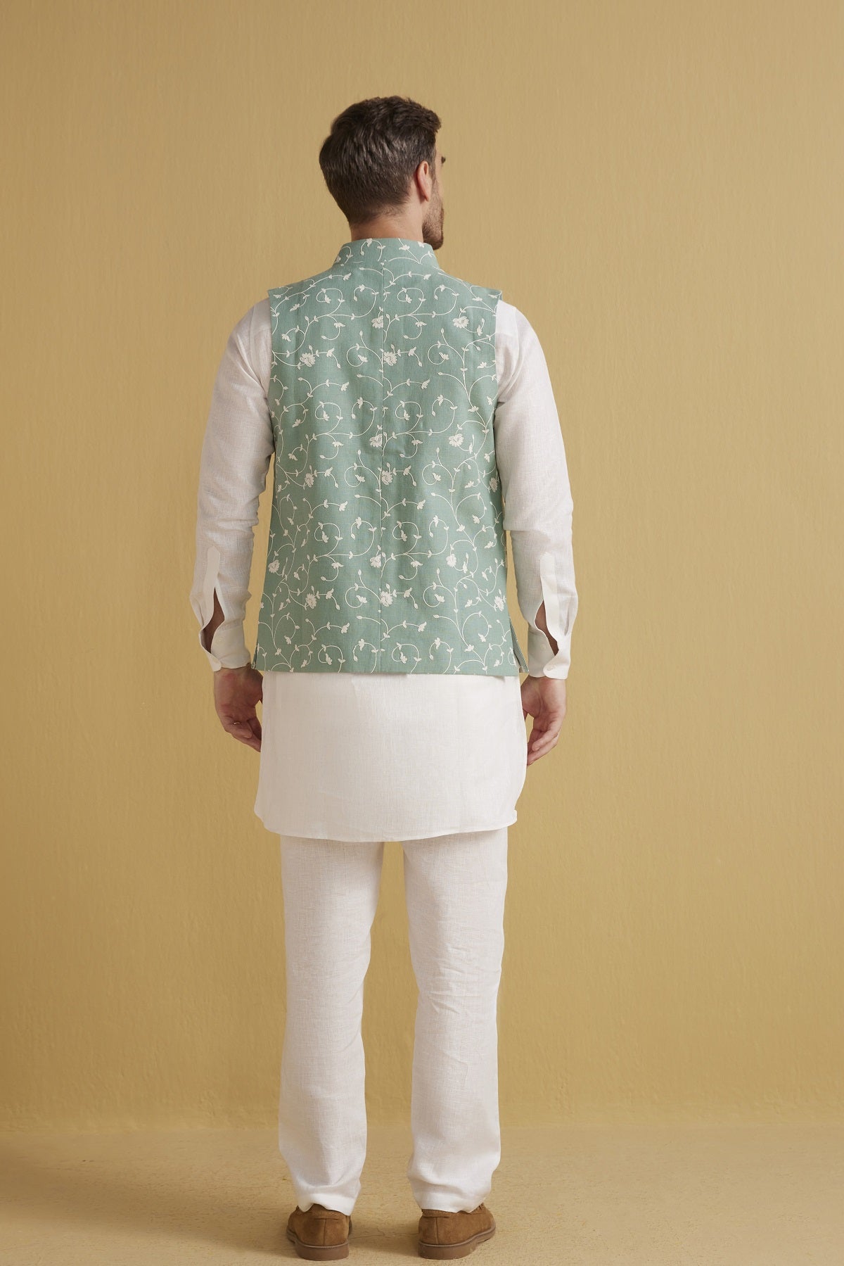 The Shahan Coat - Yell With Us