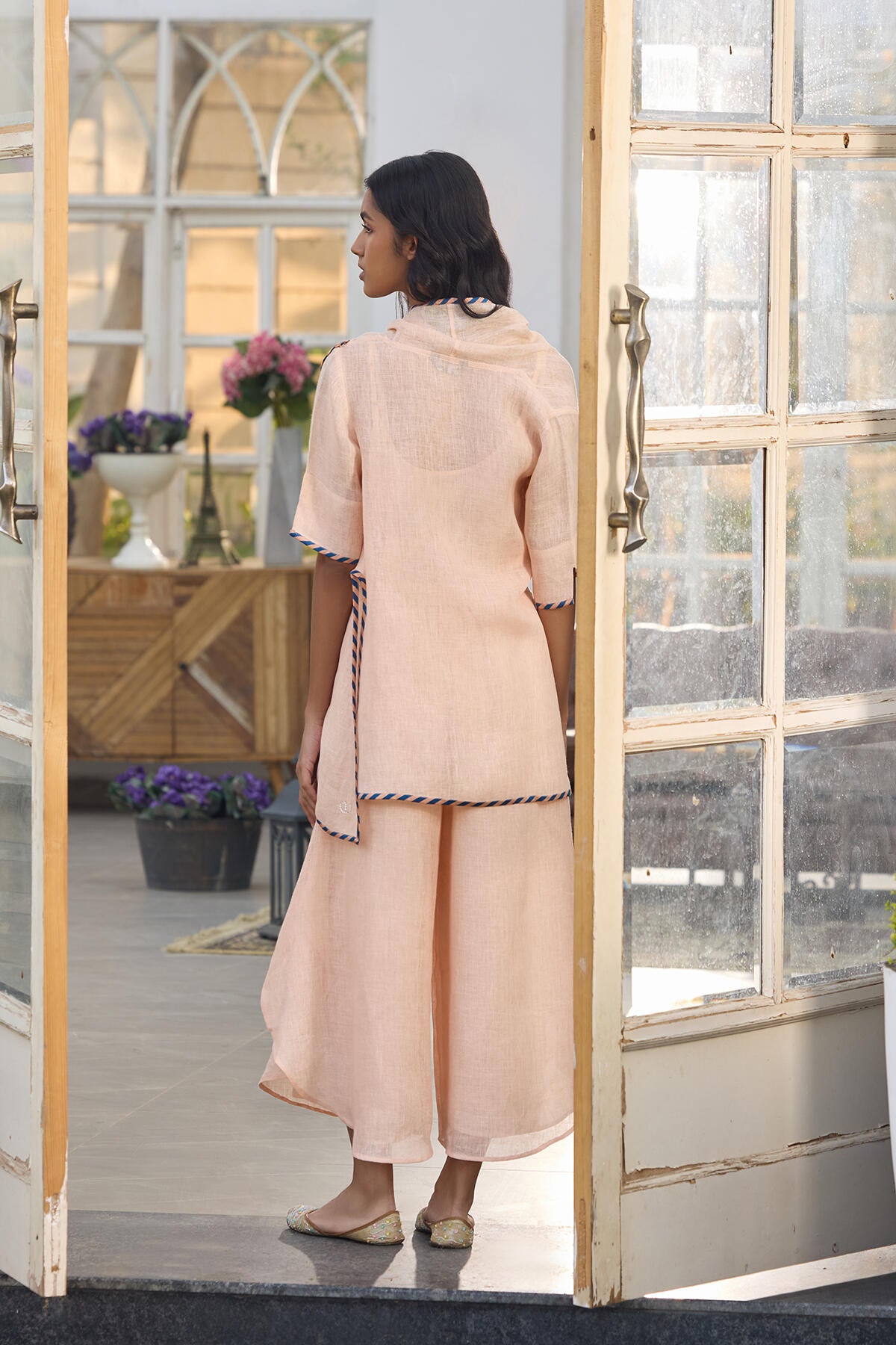 The Saachi Cape (Only Cape) - Peach