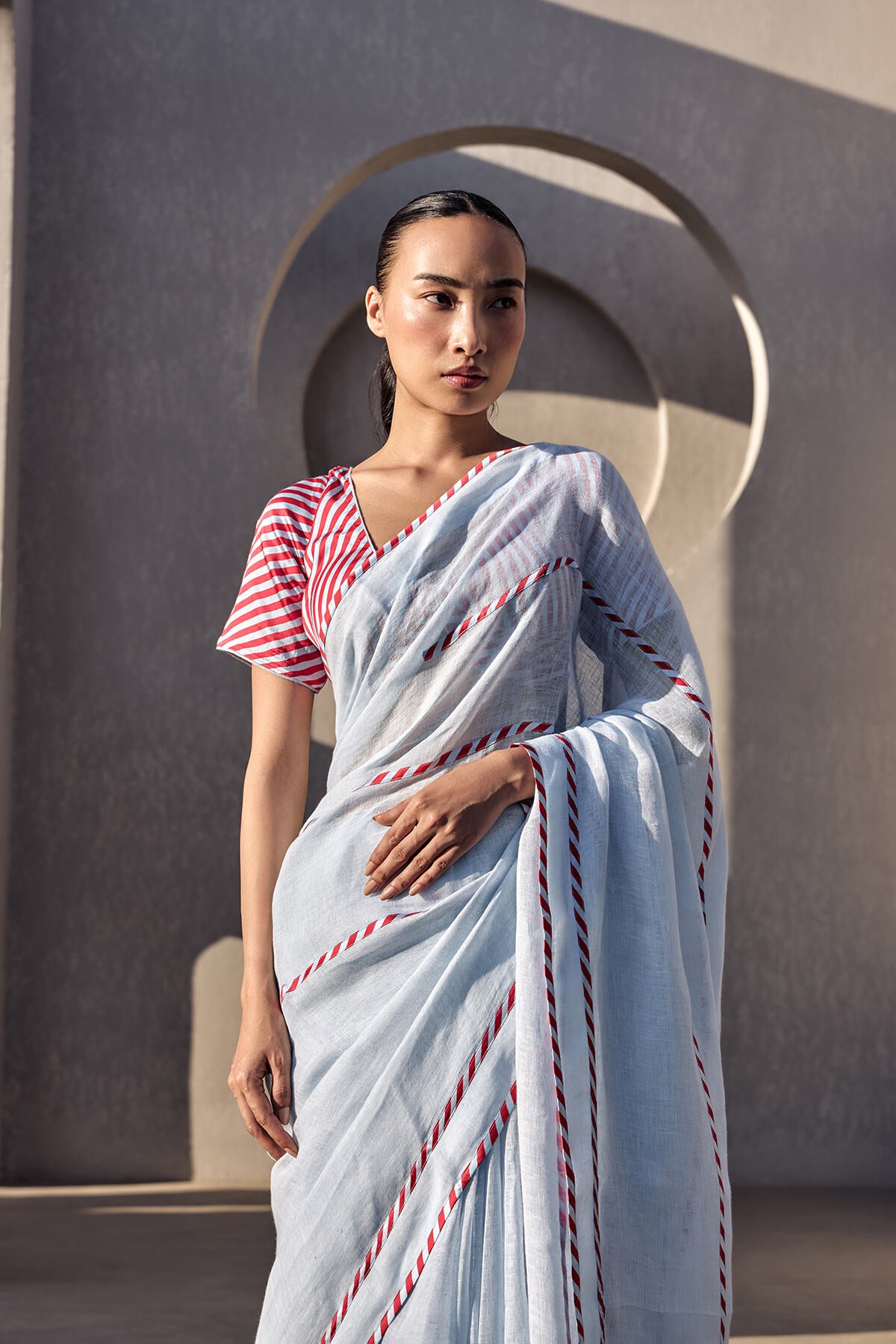 The Mehfil Saree - Hibiscus Blush Front