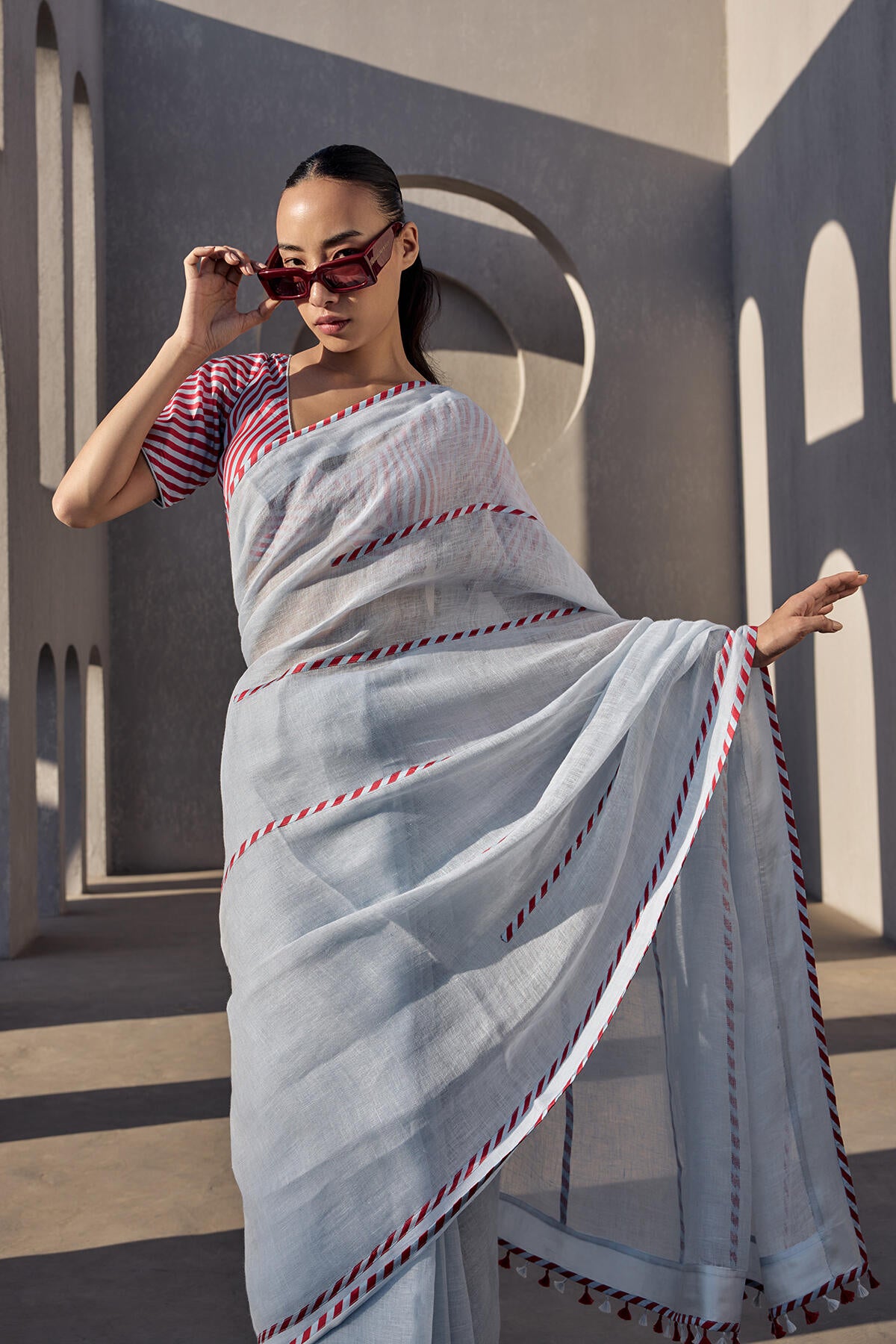 The Mehfil Saree - Hibiscus Blush Front