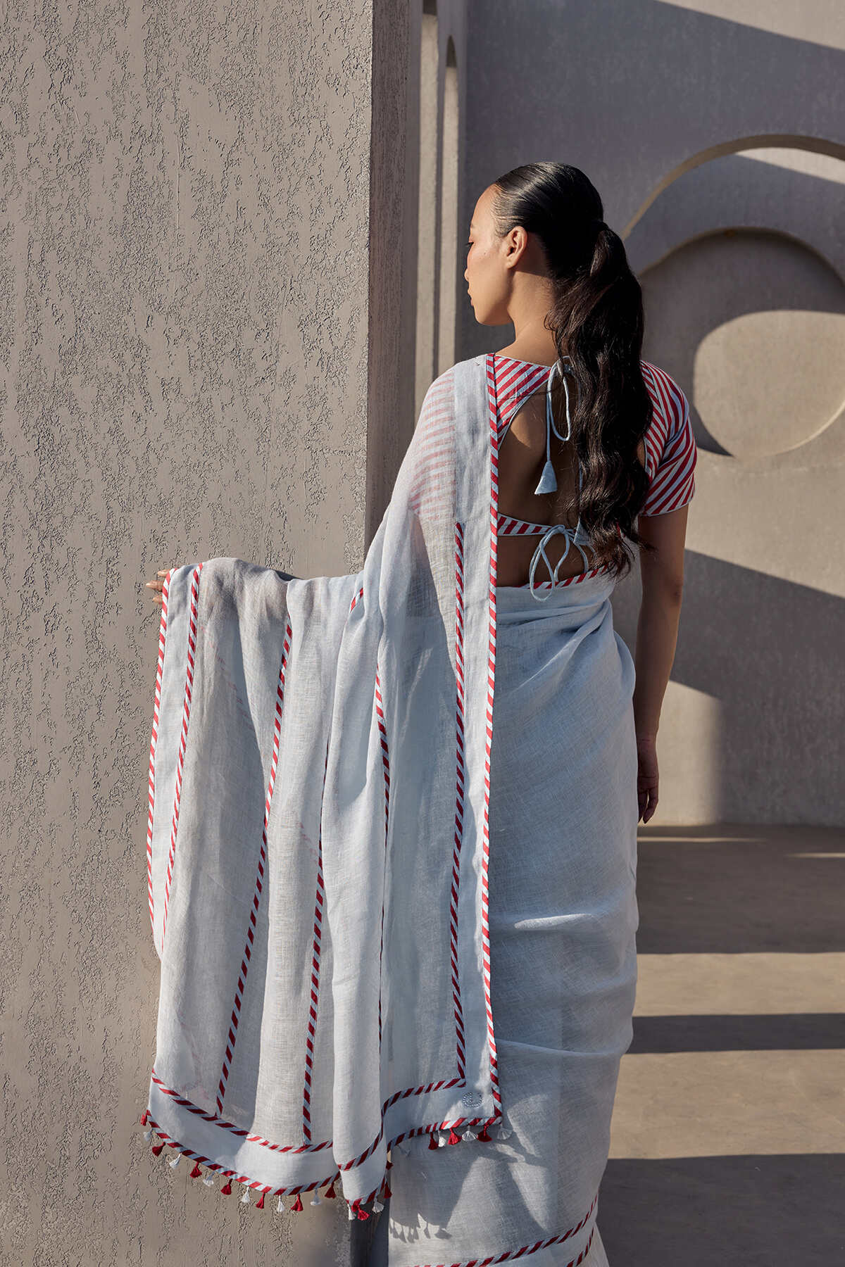 The Mehfil Saree - Hibiscus Blush Back