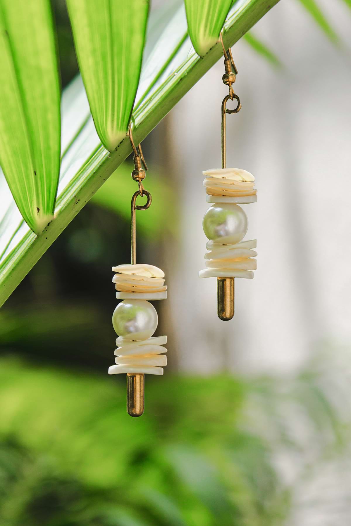 The Megarra Pearls & Shell Earrings - Yell With Us