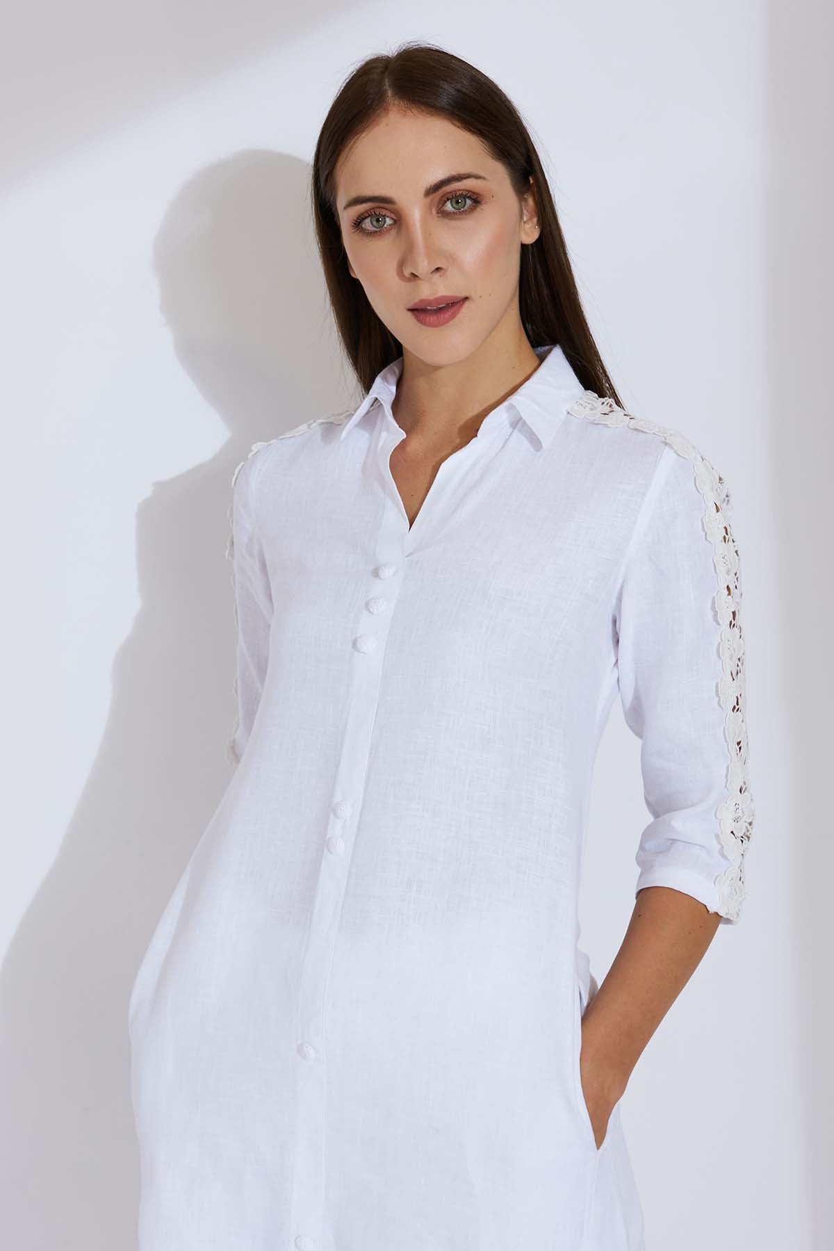 The Alora Kurta White - Yellwithus.com