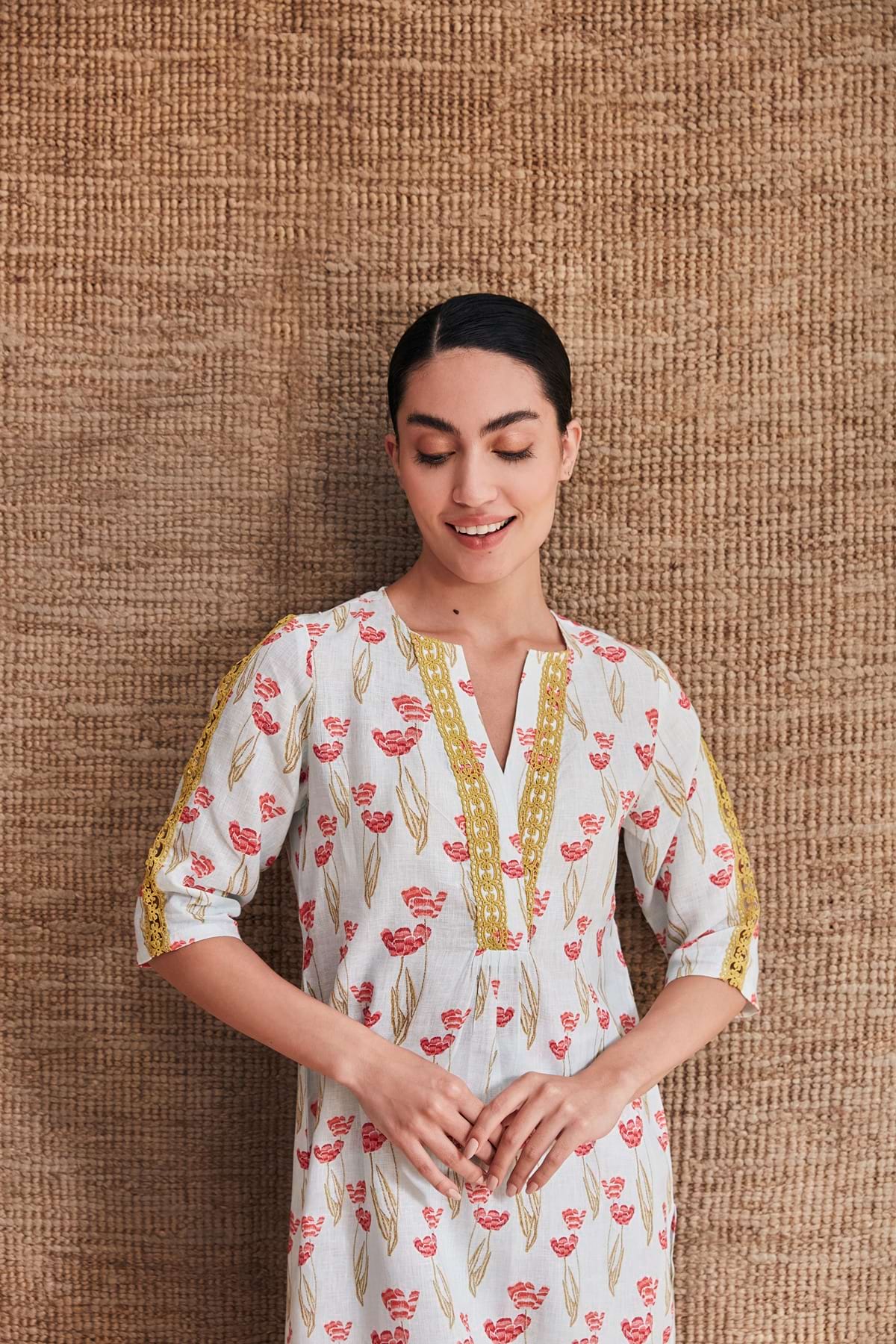 The Laleh Kurti - Yell With Us